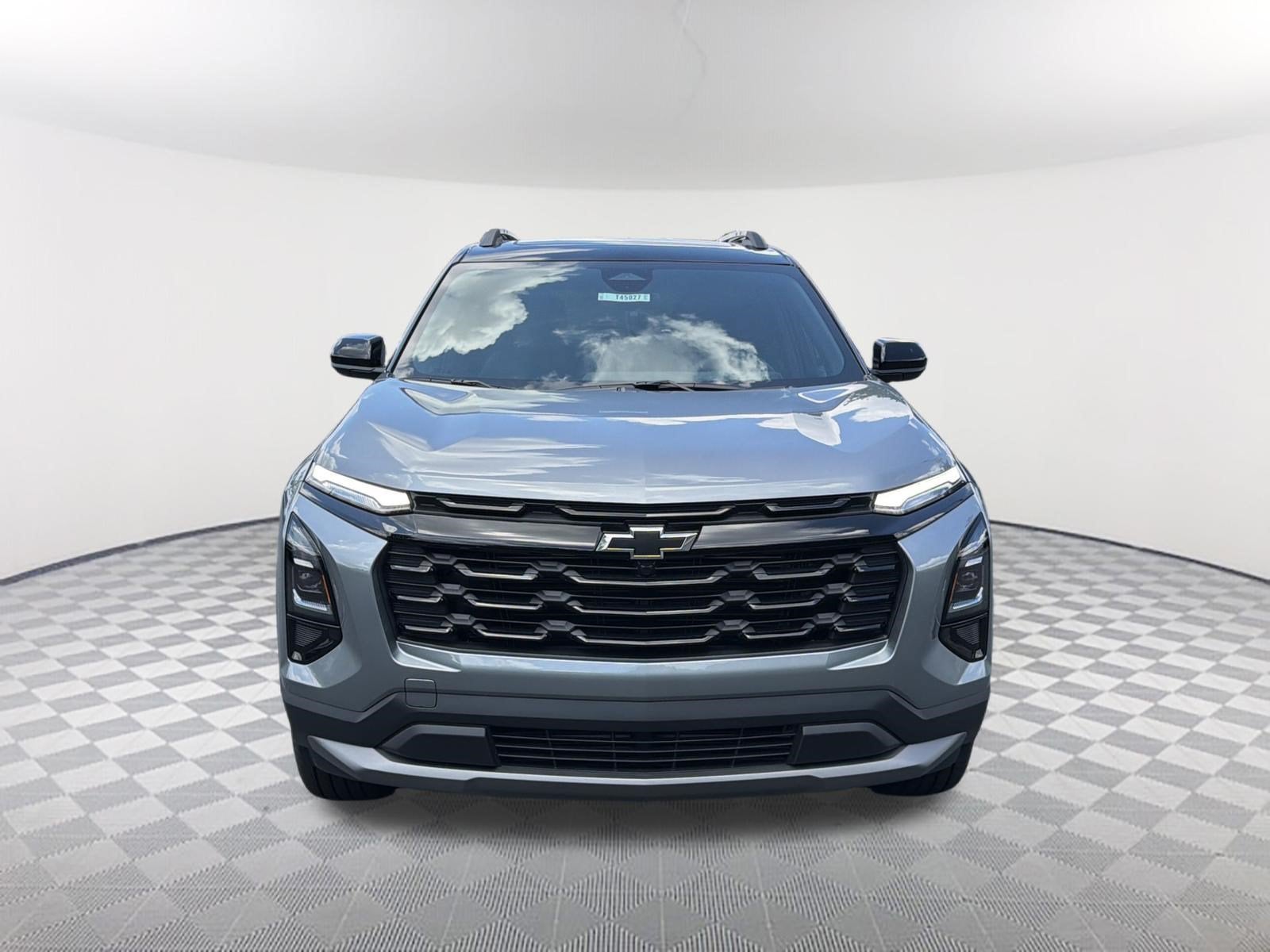 2027 Chevrolet Equinox FWD LT