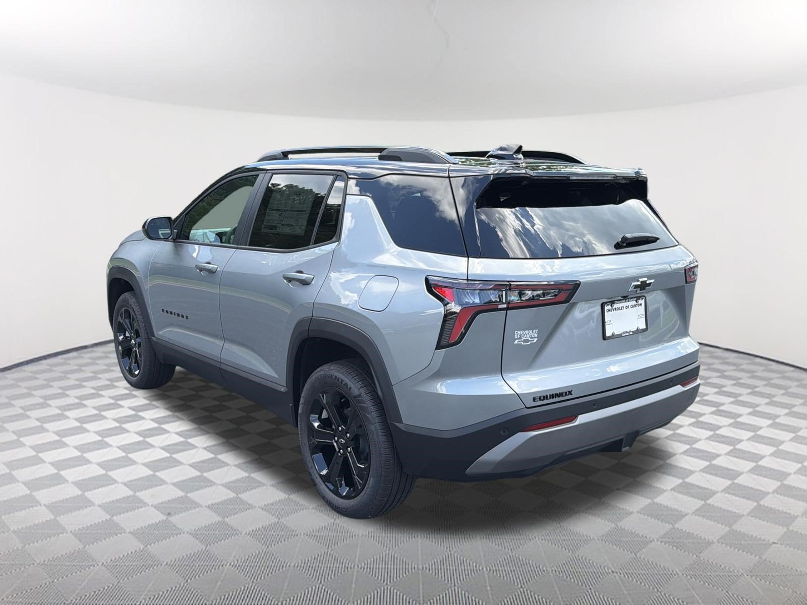 2027 Chevrolet Equinox FWD LT