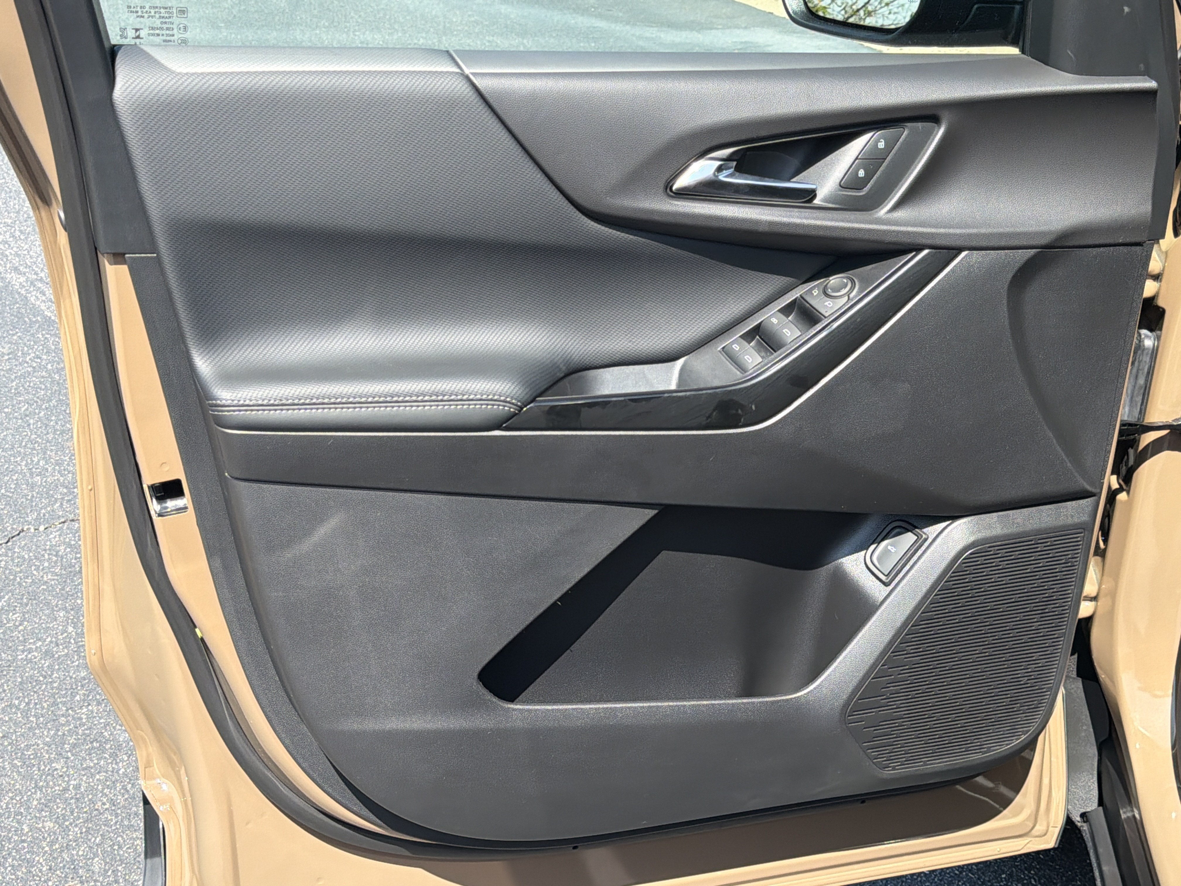 2027 Chevrolet Equinox FWD LT