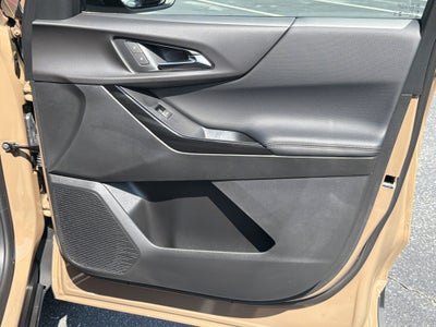 2027 Chevrolet Equinox FWD LT