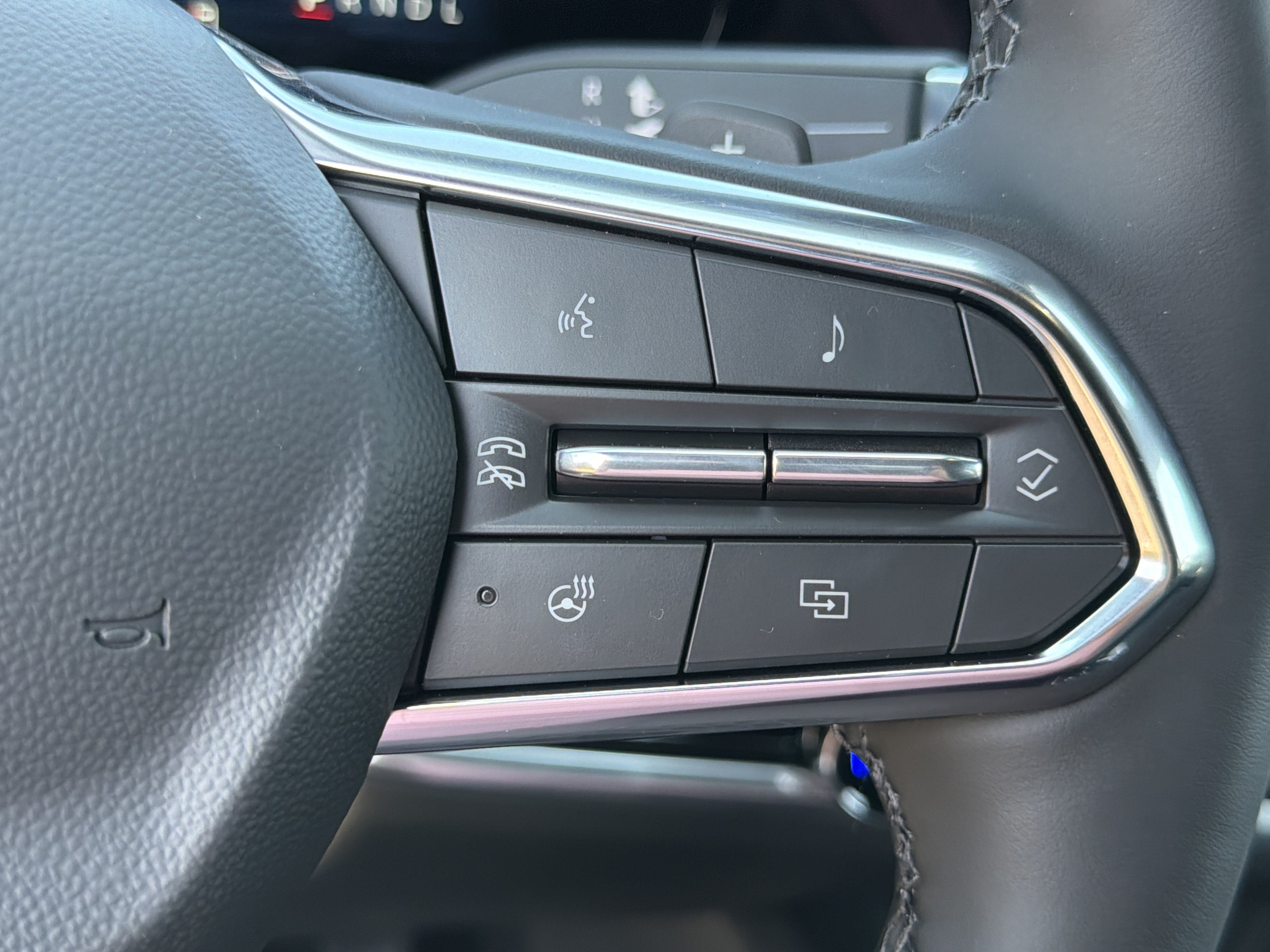 2027 Chevrolet Equinox FWD LT