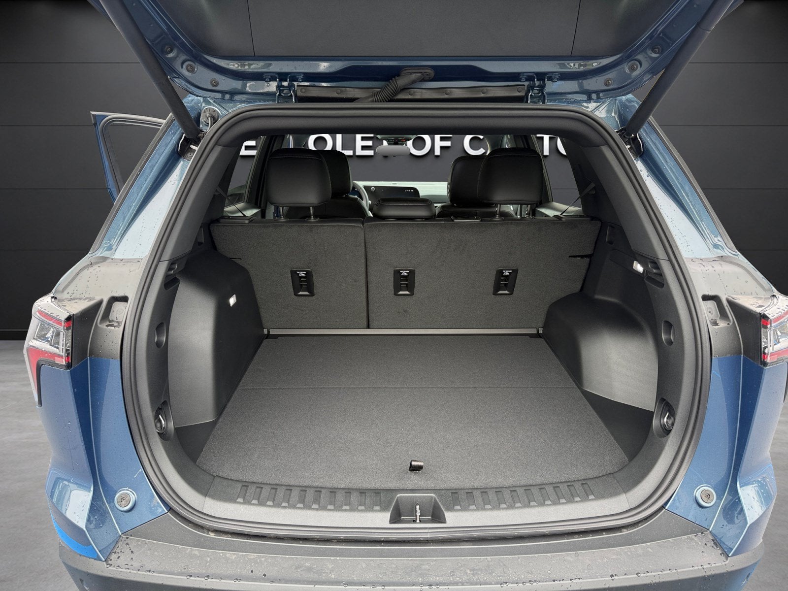 2027 Chevrolet Equinox FWD LT