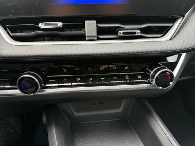 2027 Chevrolet Equinox FWD LT