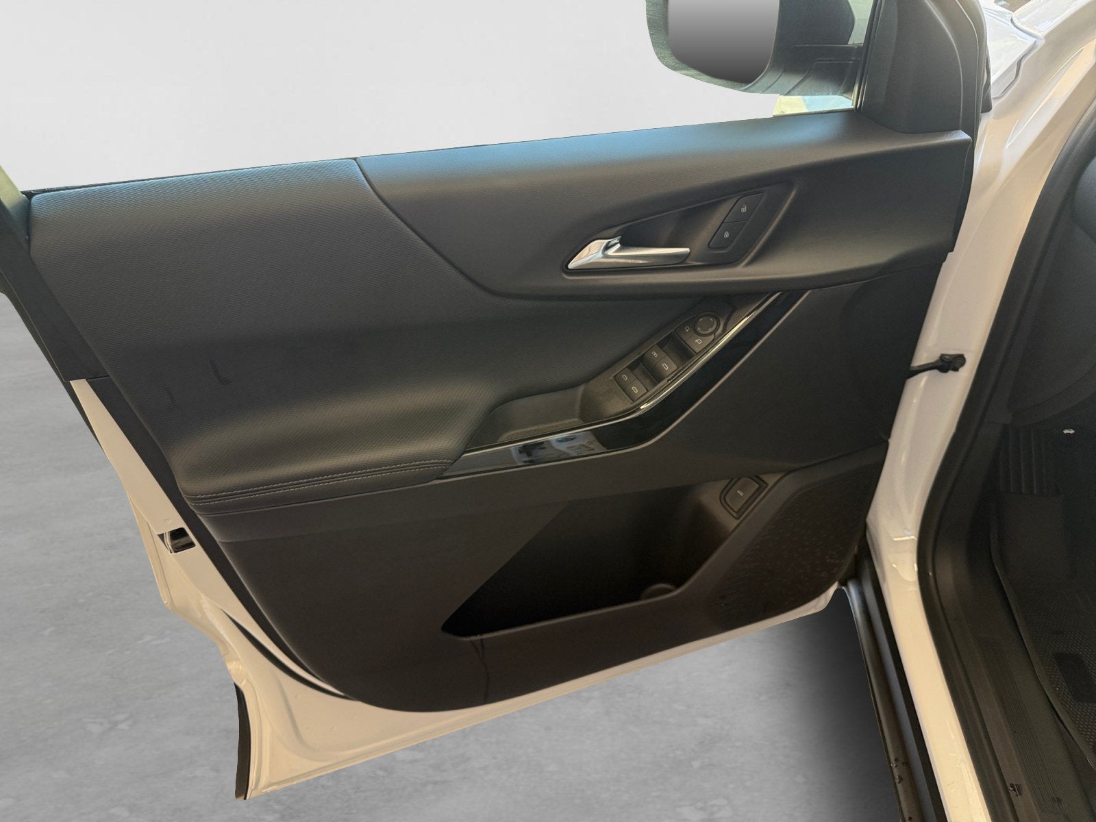 2027 Chevrolet Equinox FWD LT
