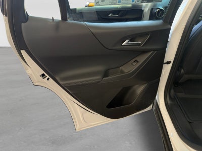 2027 Chevrolet Equinox FWD LT