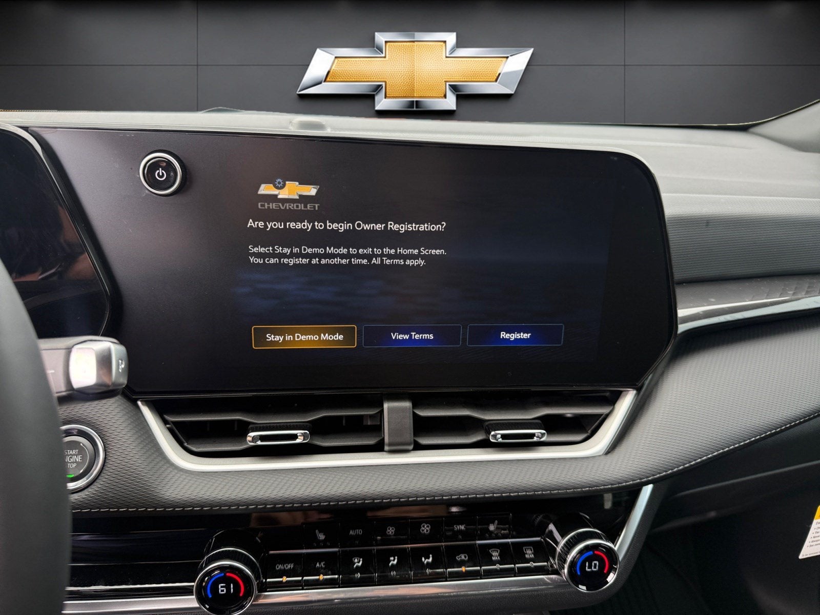 2027 Chevrolet Equinox FWD LT
