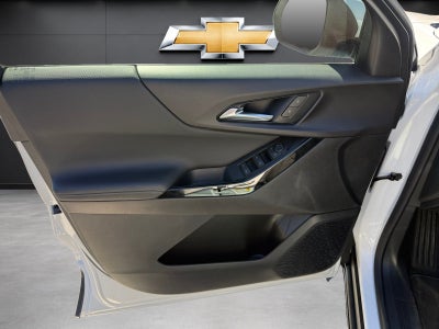2027 Chevrolet Equinox FWD LT