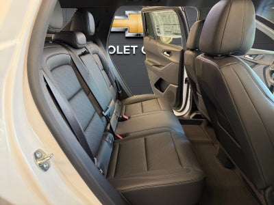 2027 Chevrolet Equinox FWD LT