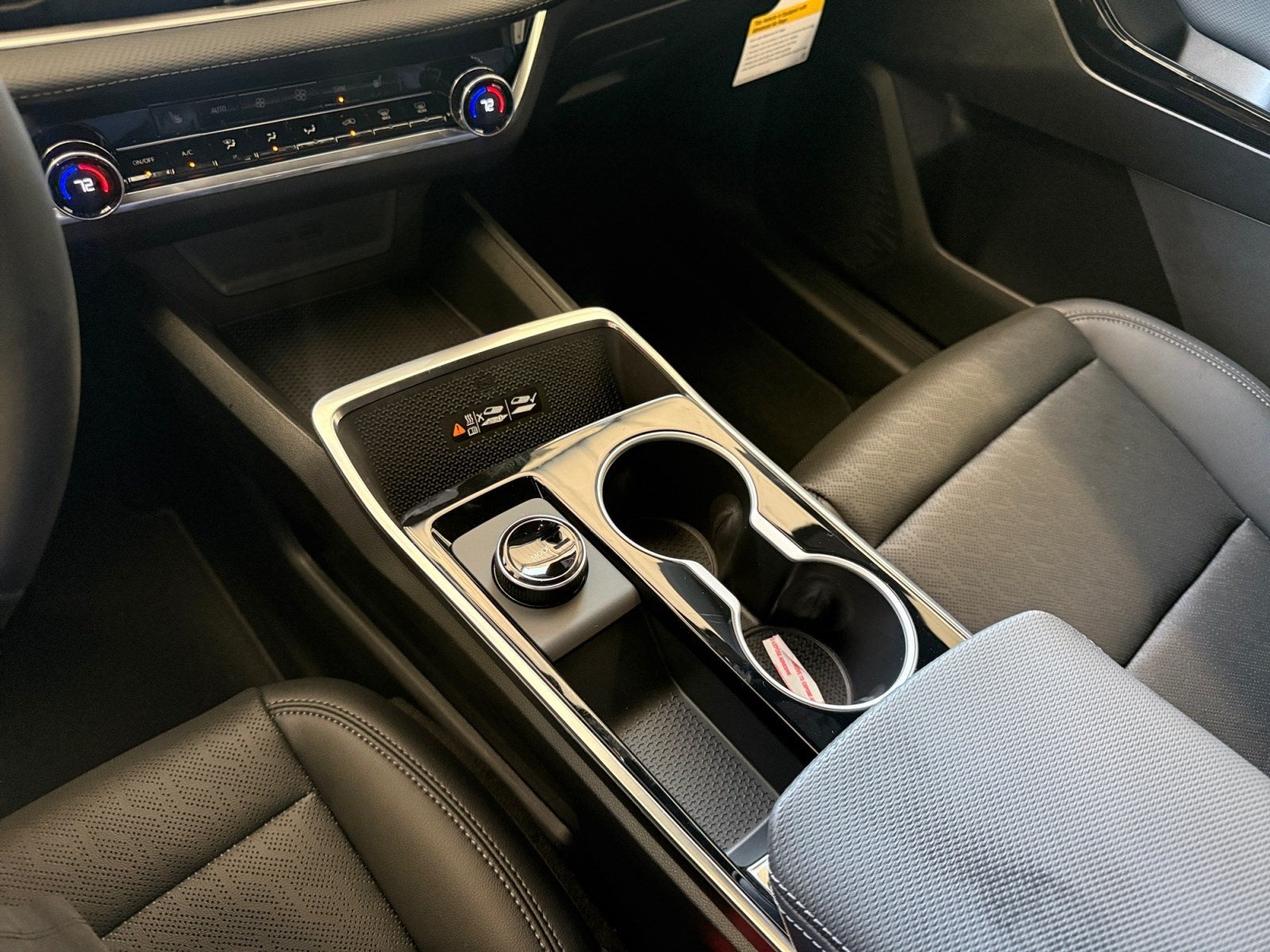 2027 Chevrolet Equinox FWD LT