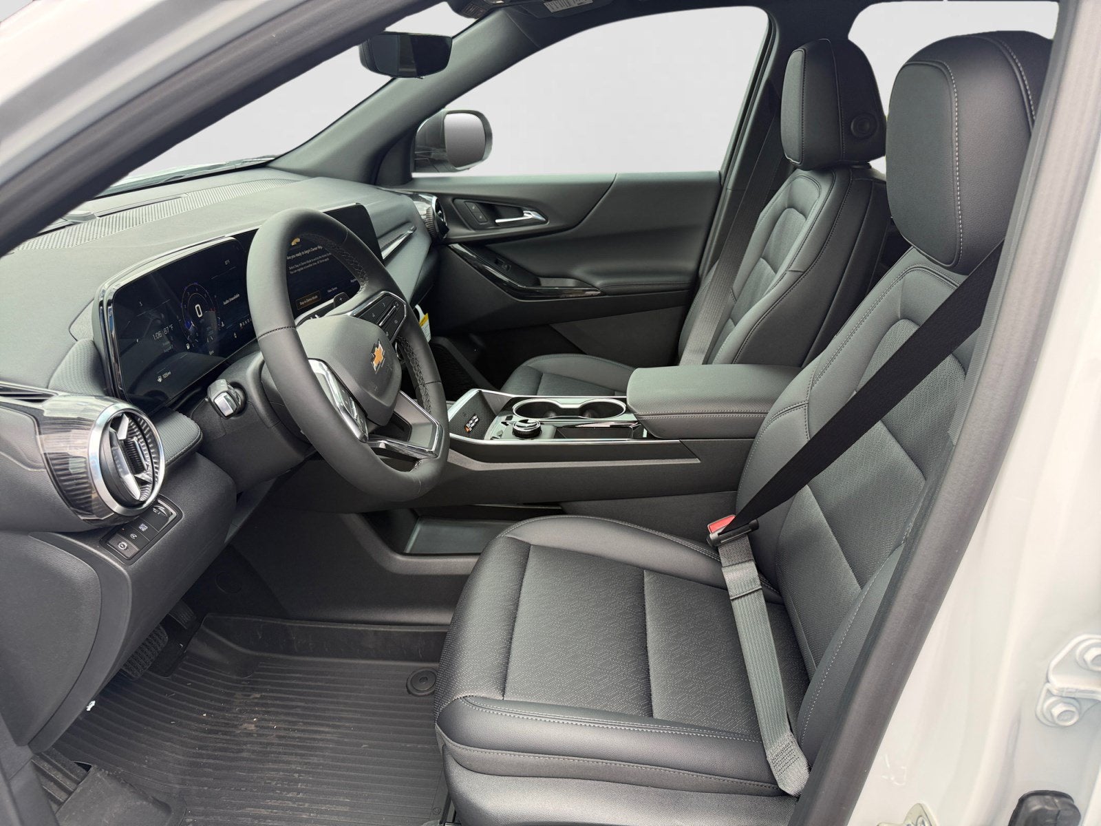 2027 Chevrolet Equinox FWD LT