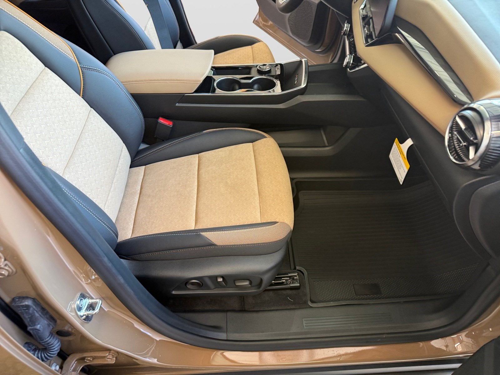 2027 Chevrolet Equinox FWD ACTIV