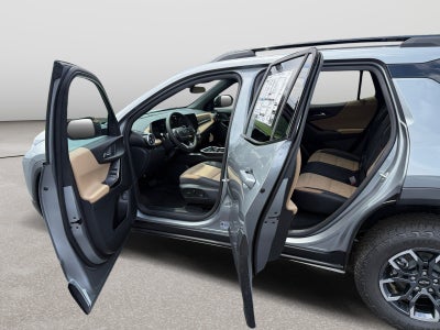 2027 Chevrolet Equinox FWD ACTIV
