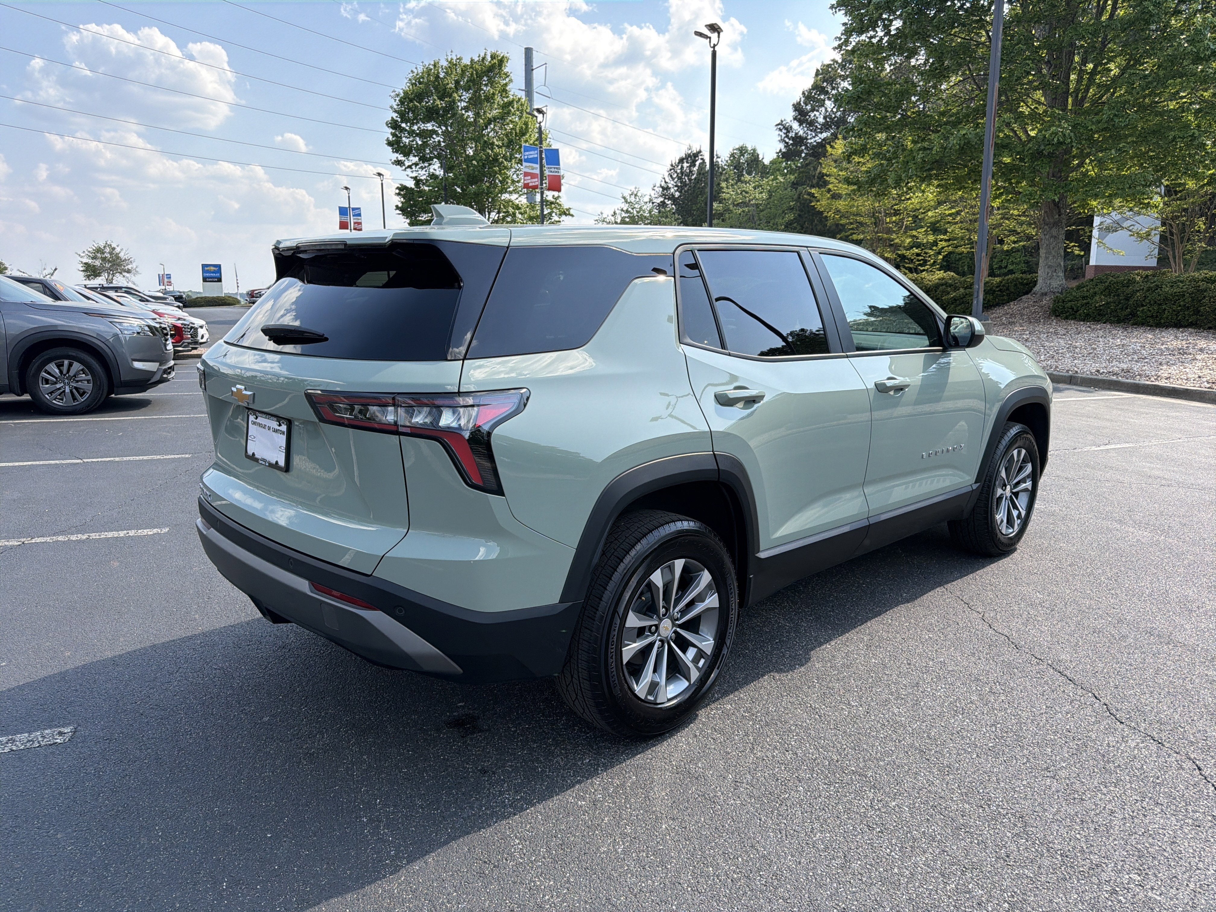 2026 Chevrolet Equinox FWD LT