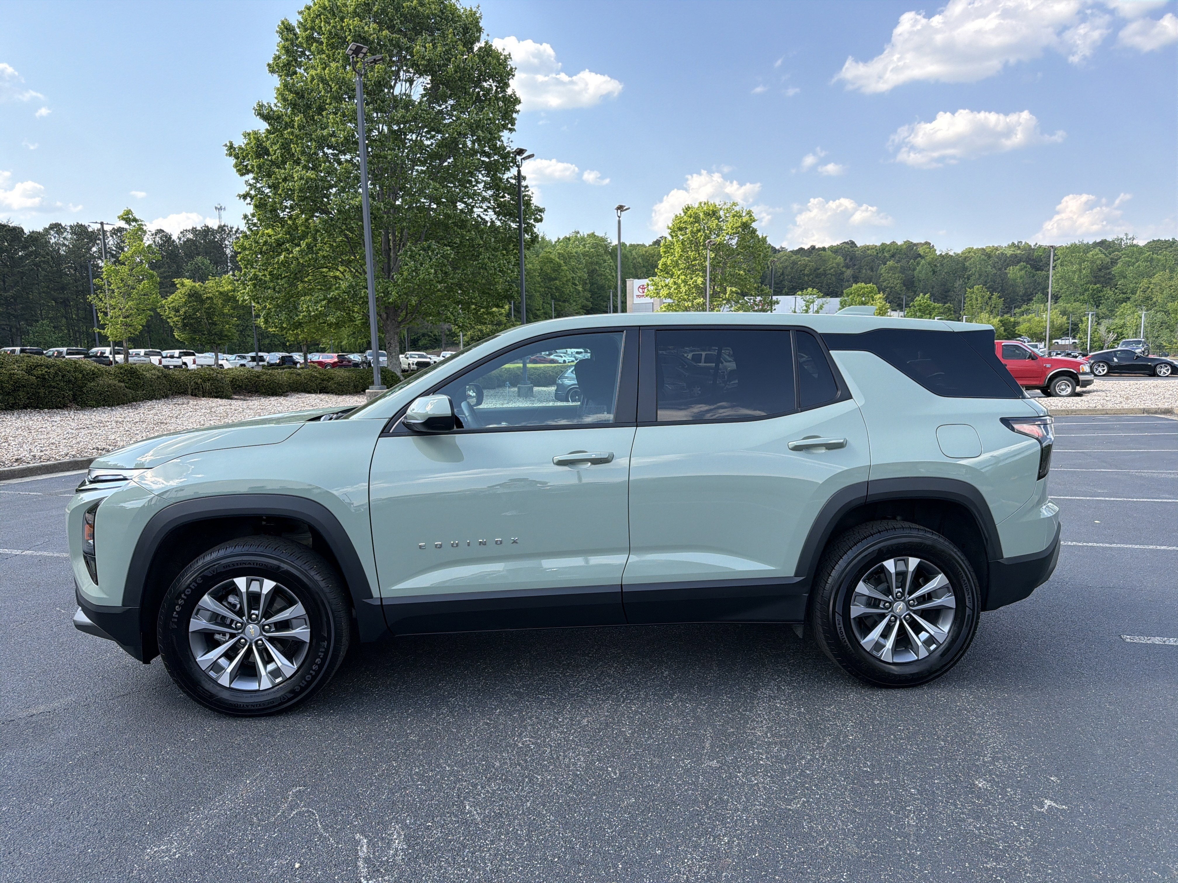 2026 Chevrolet Equinox FWD LT
