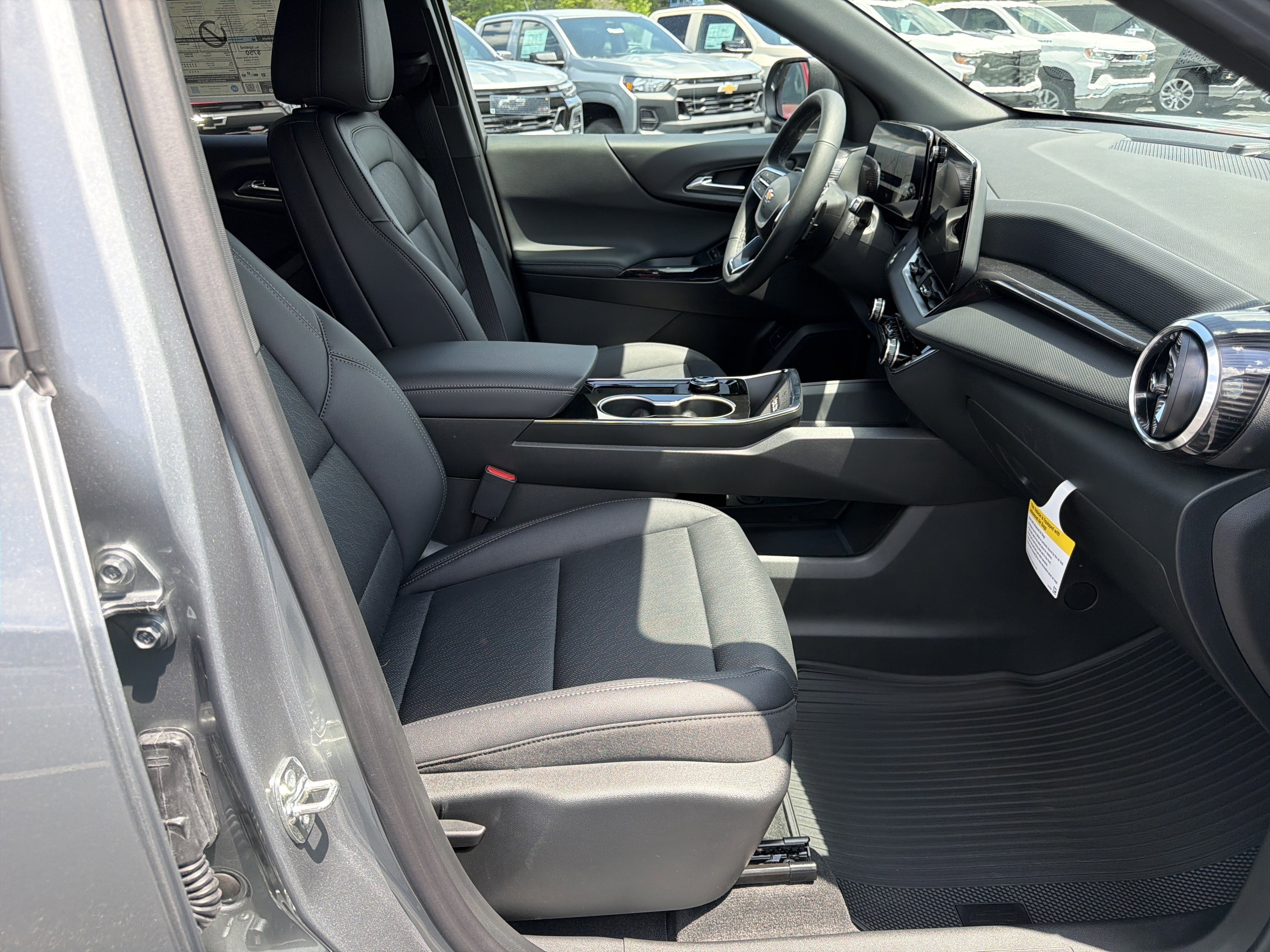 2026 Chevrolet Equinox FWD LT