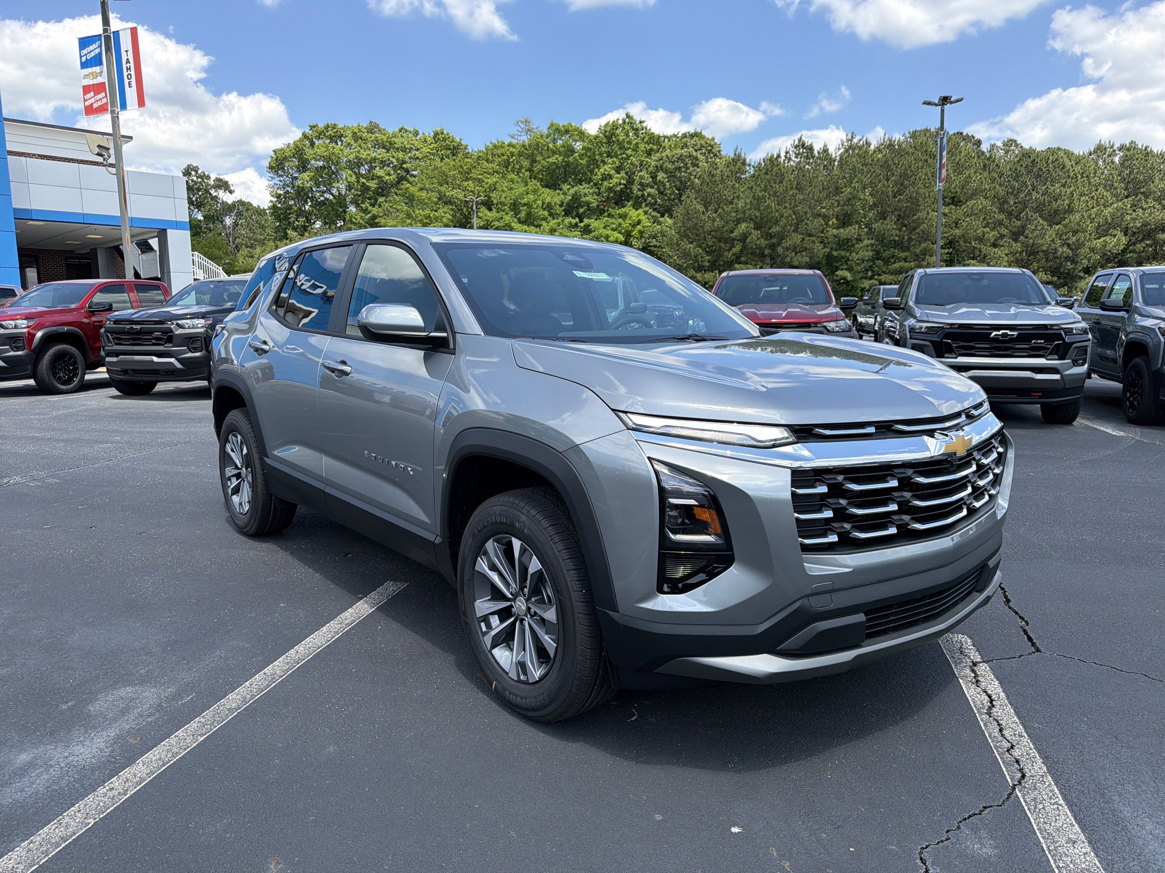 2026 Chevrolet Equinox FWD LT