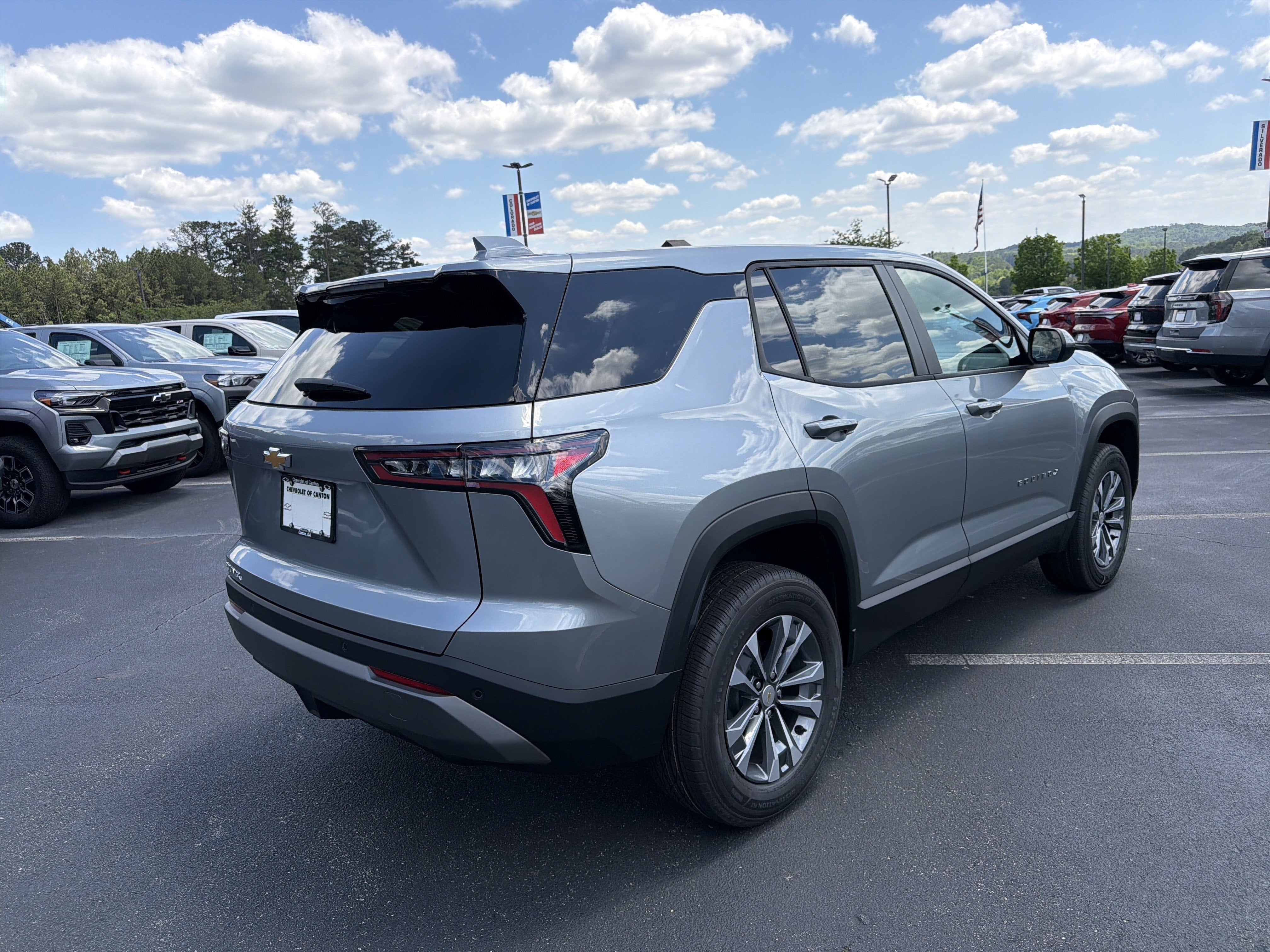 2026 Chevrolet Equinox FWD LT