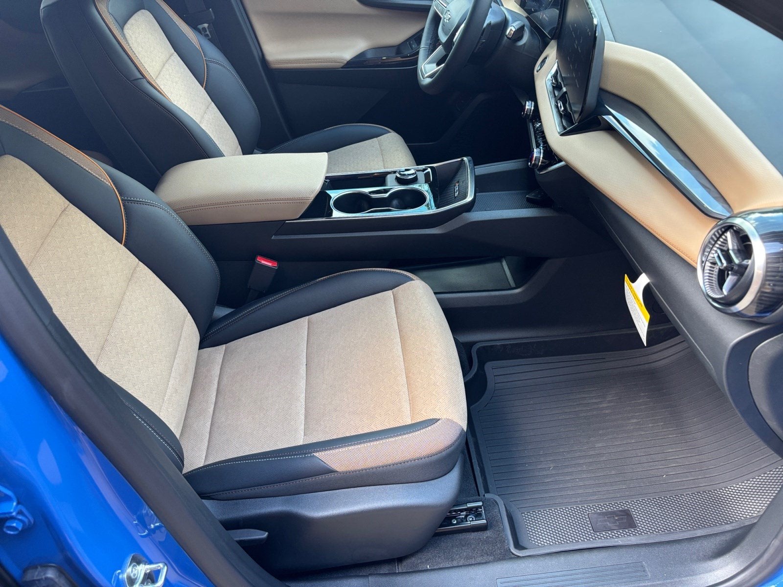 2027 Chevrolet Equinox AWD ACTIV