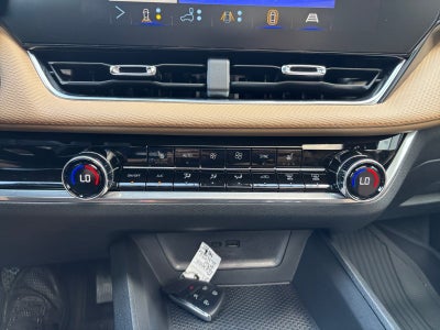 2027 Chevrolet Equinox AWD ACTIV