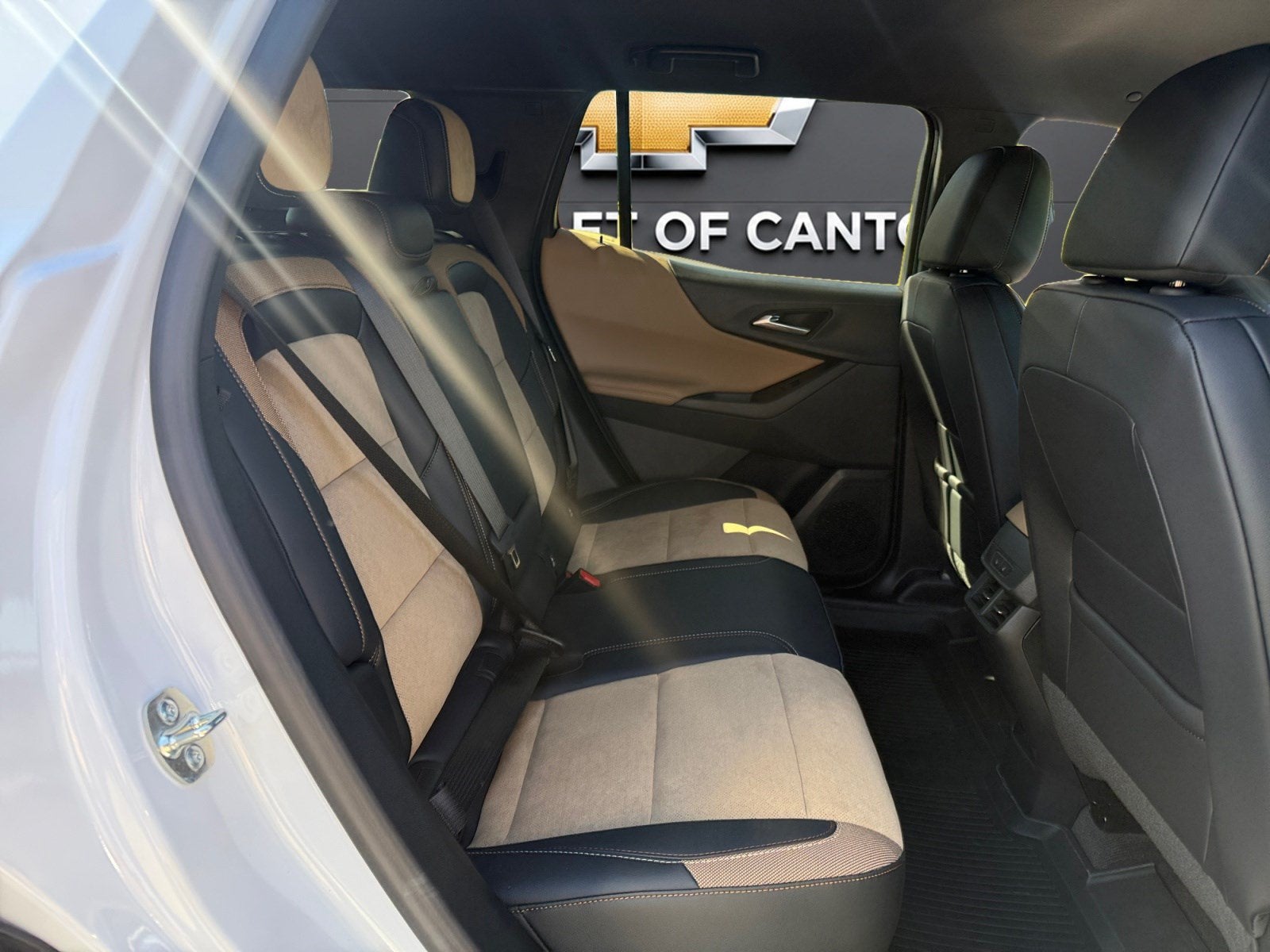 2027 Chevrolet Equinox AWD ACTIV