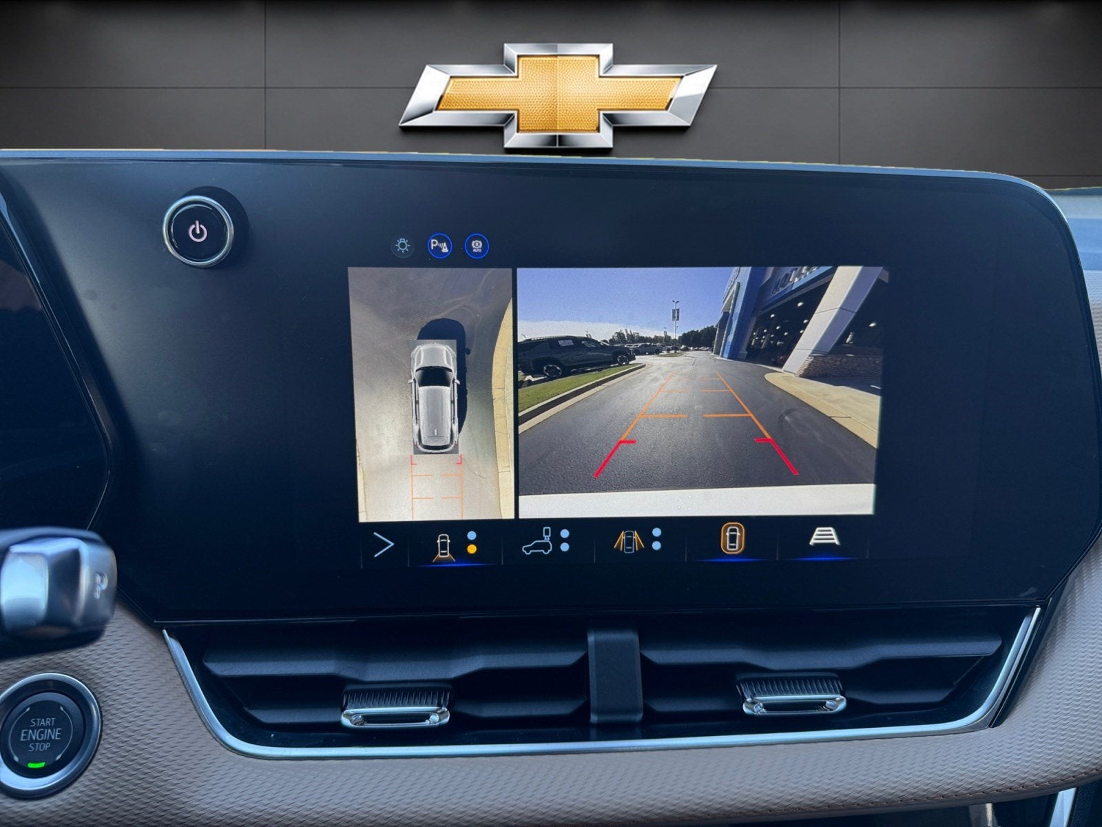 2027 Chevrolet Equinox AWD ACTIV