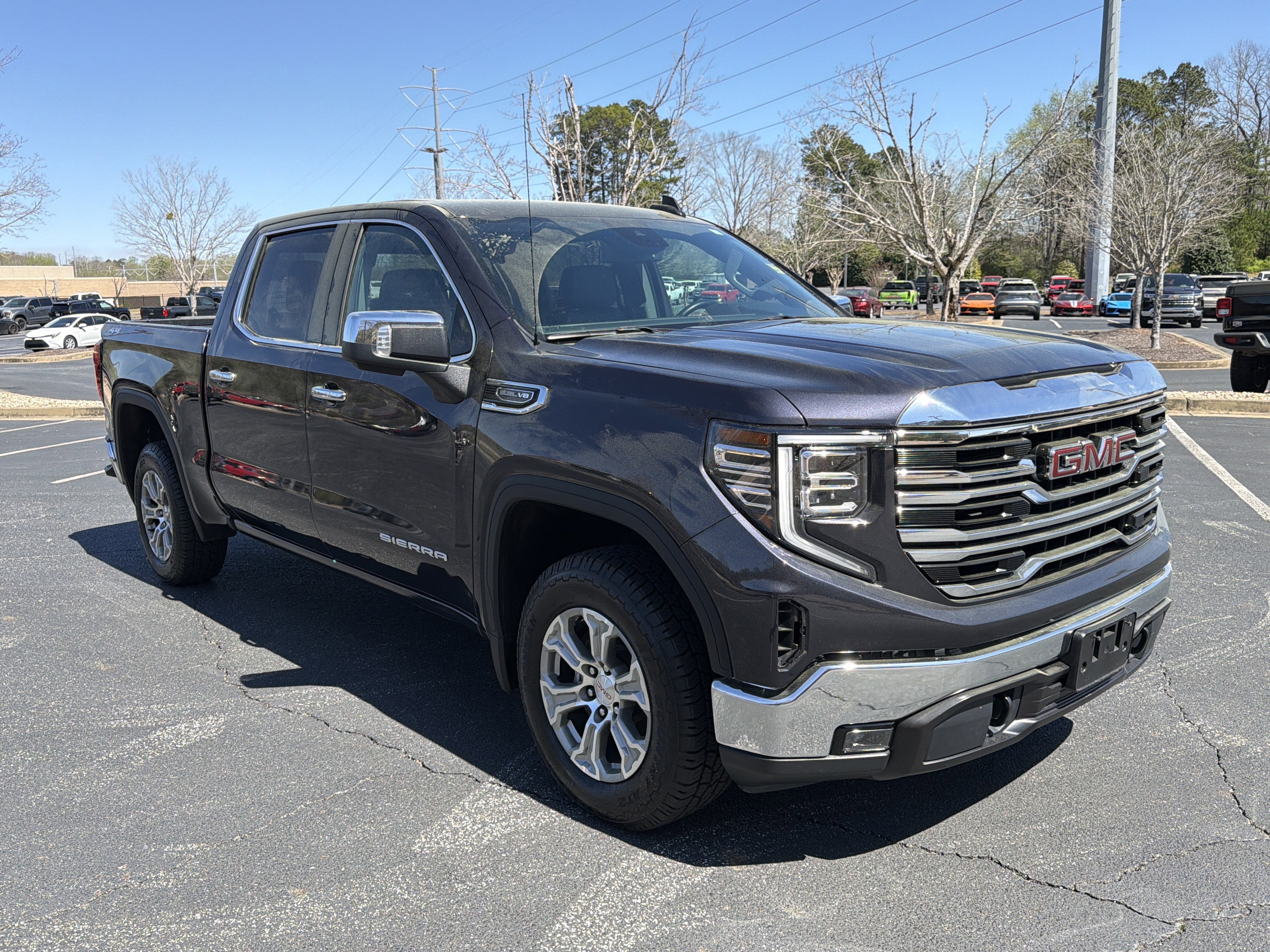 2025 GMC Sierra 1500 SLT