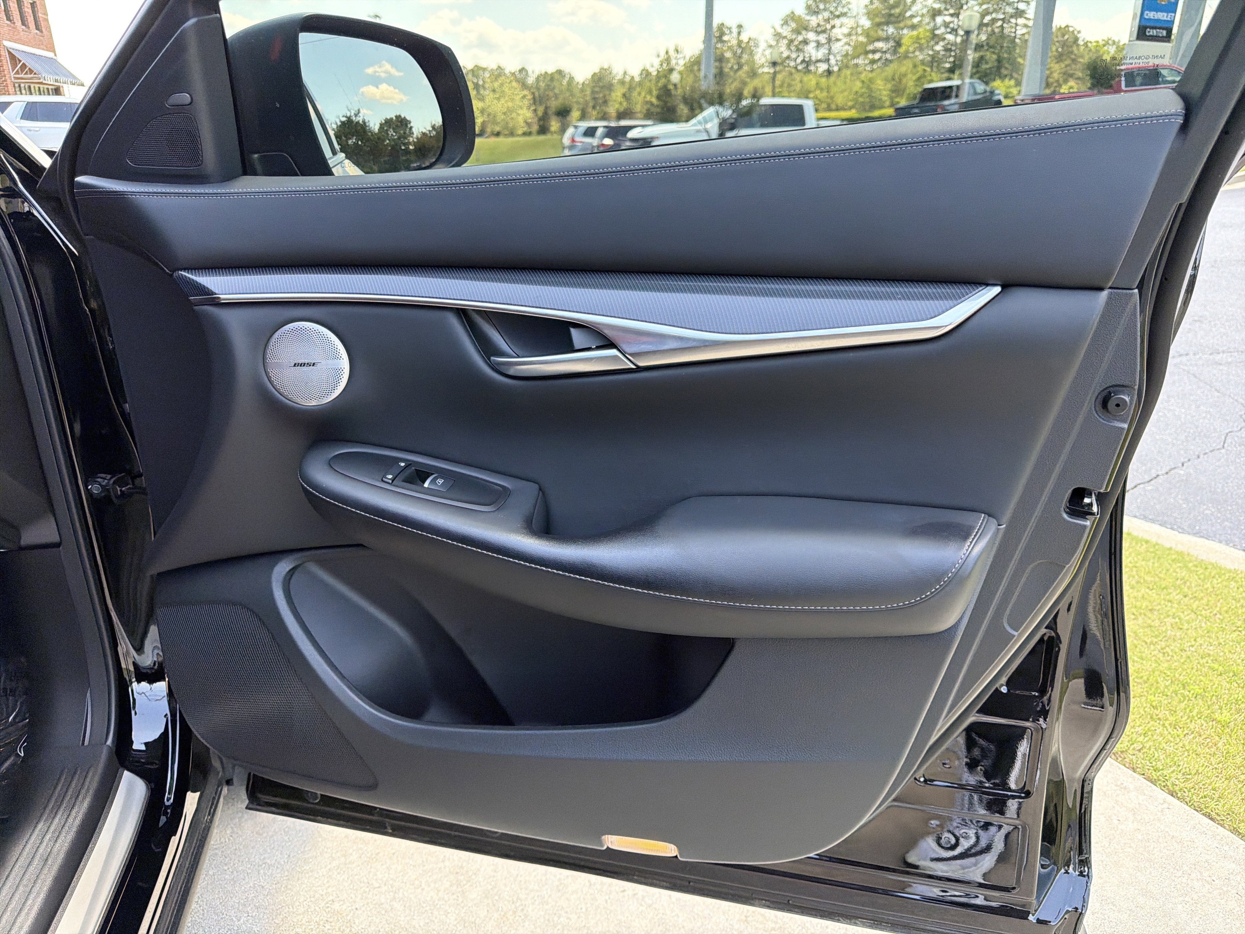 2023 INFINITI QX50 SPORT