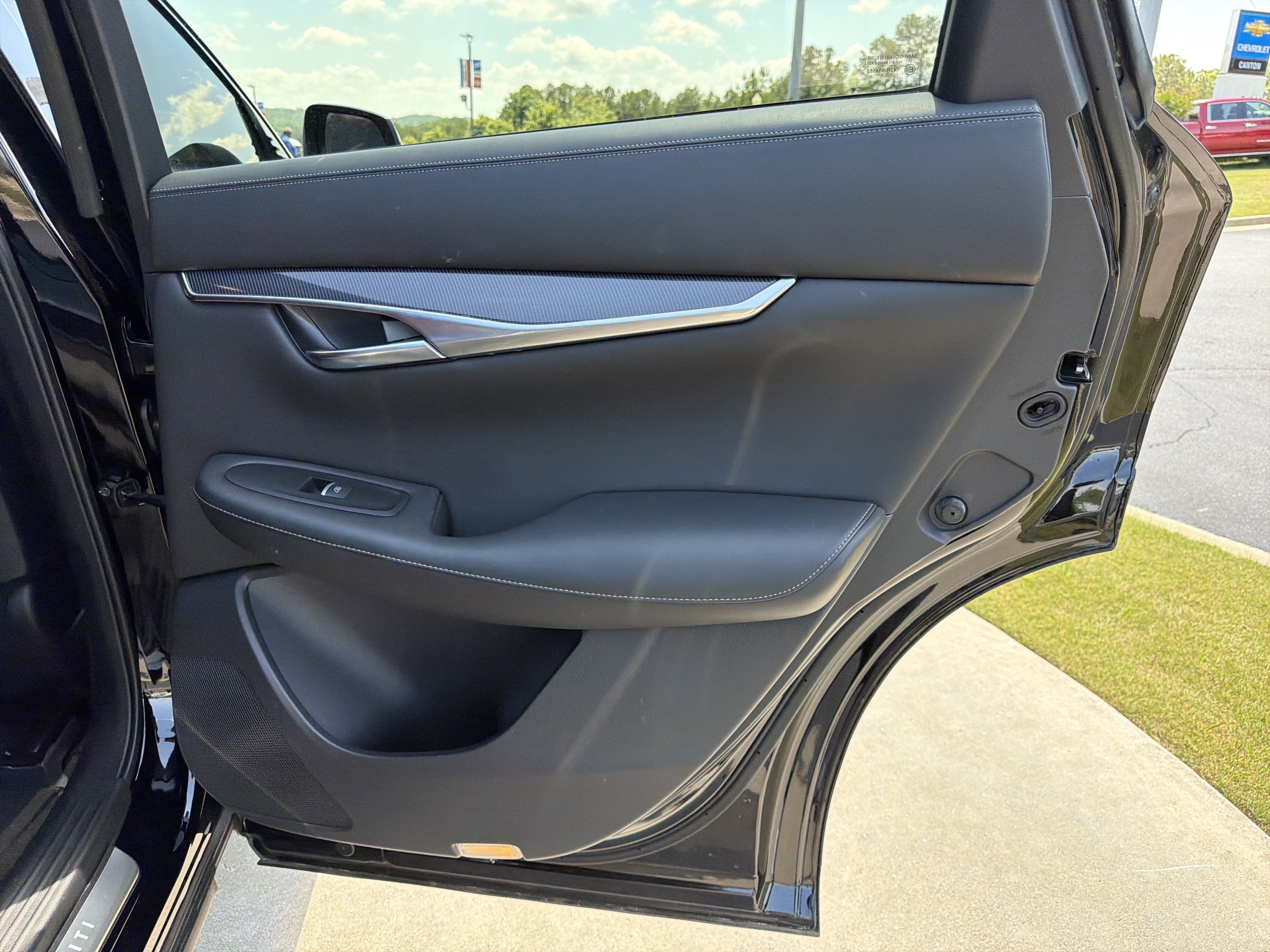 2023 INFINITI QX50 SPORT