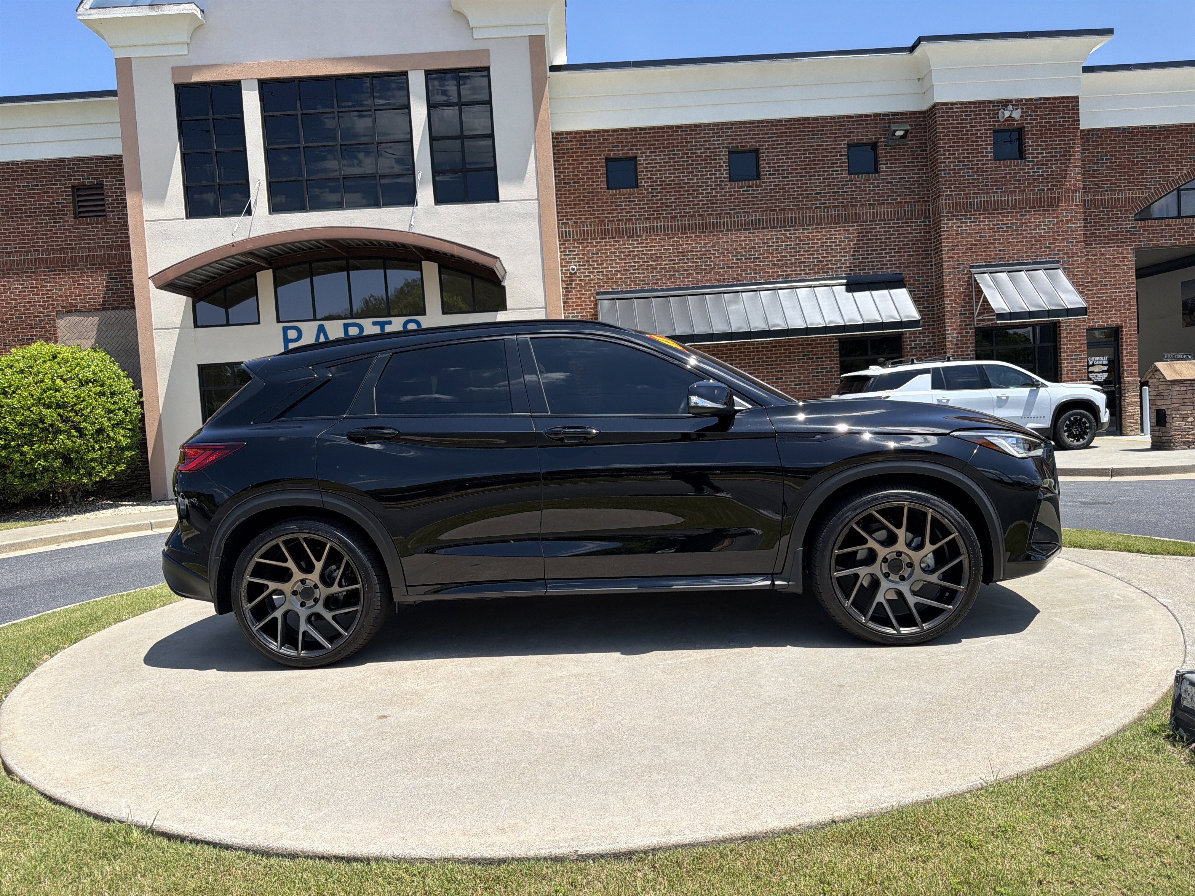 2023 INFINITI QX50 SPORT