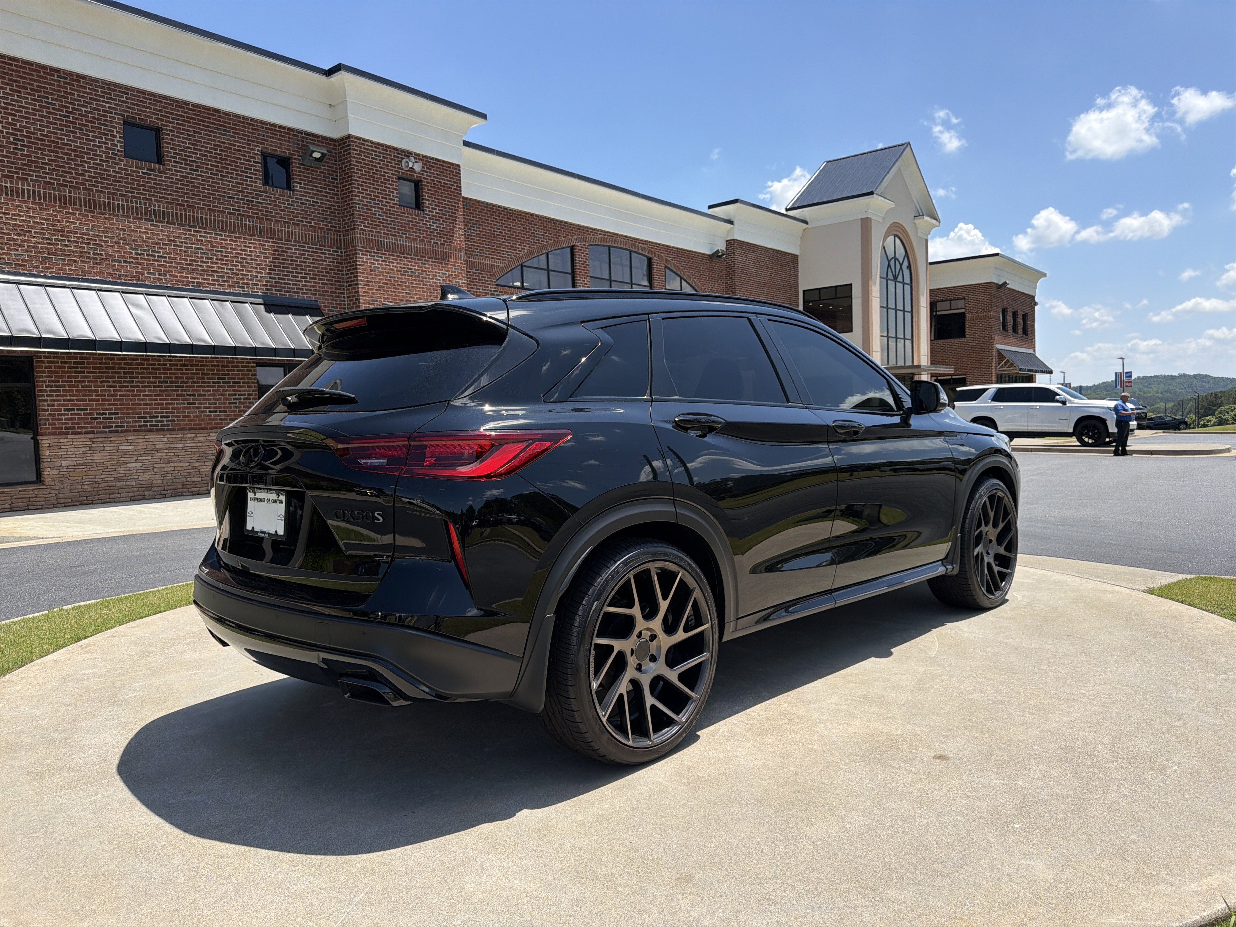 2023 INFINITI QX50 SPORT