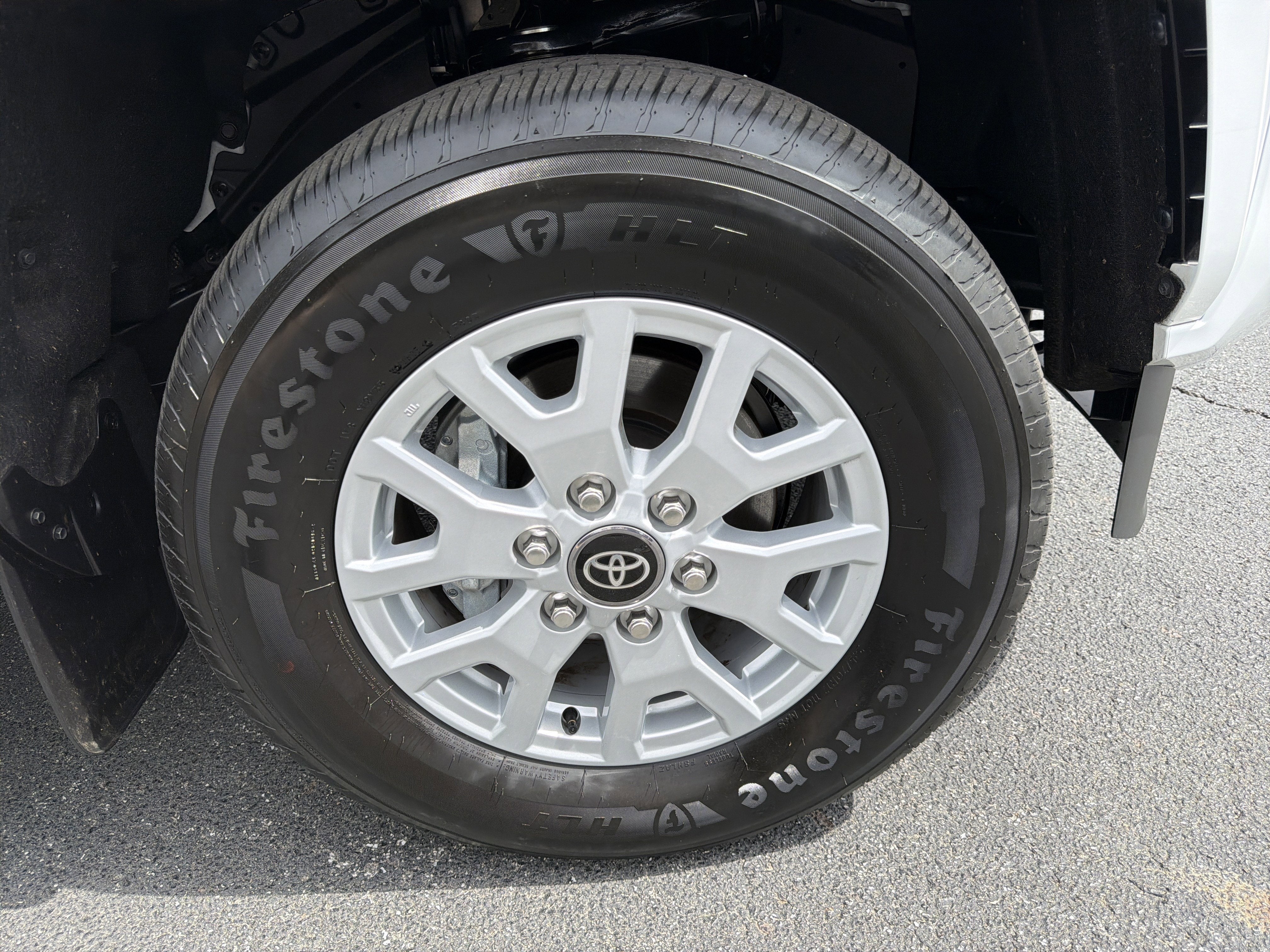 2025 Toyota Tacoma 2WD SR5