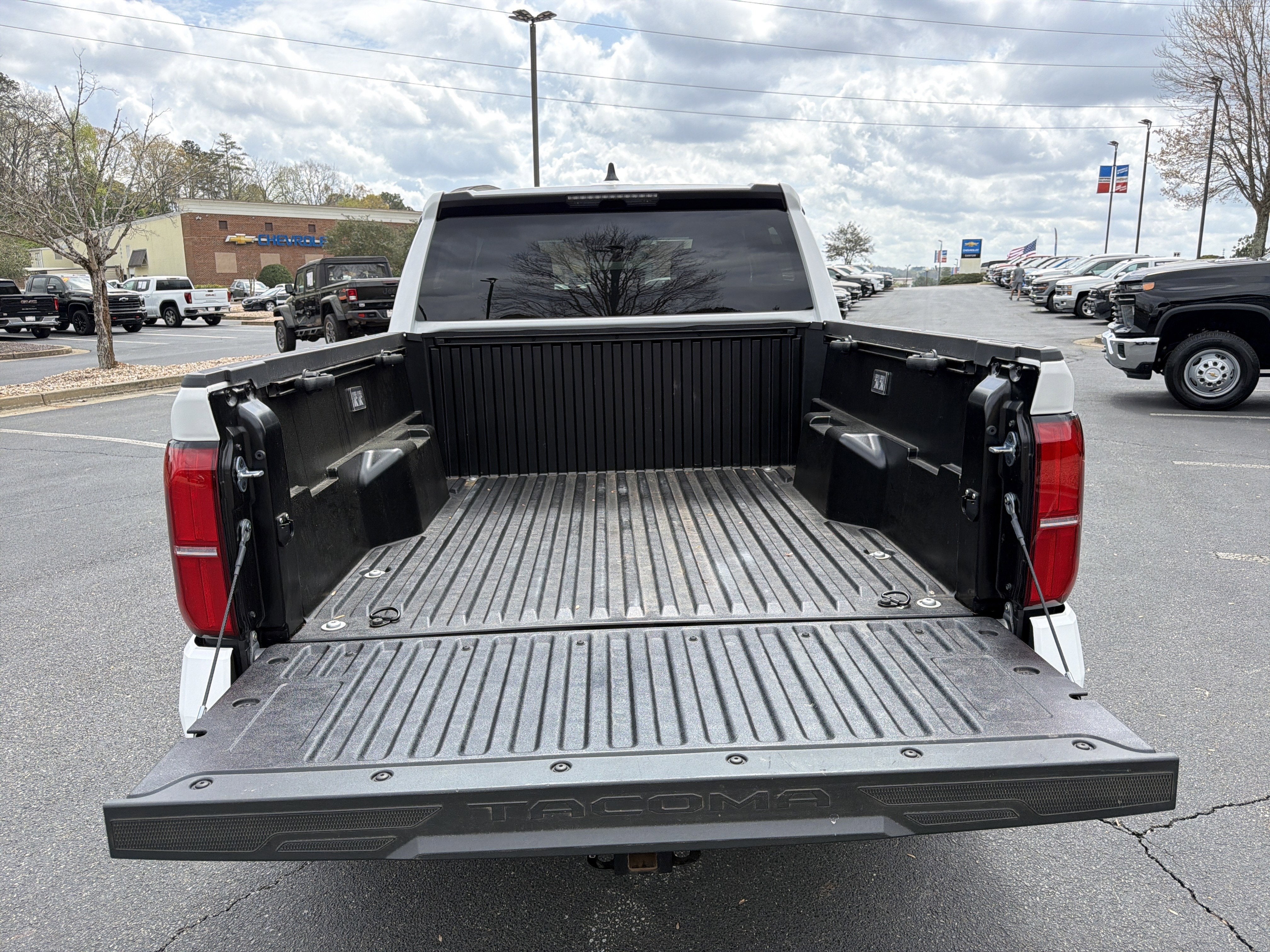 2025 Toyota Tacoma 2WD SR5