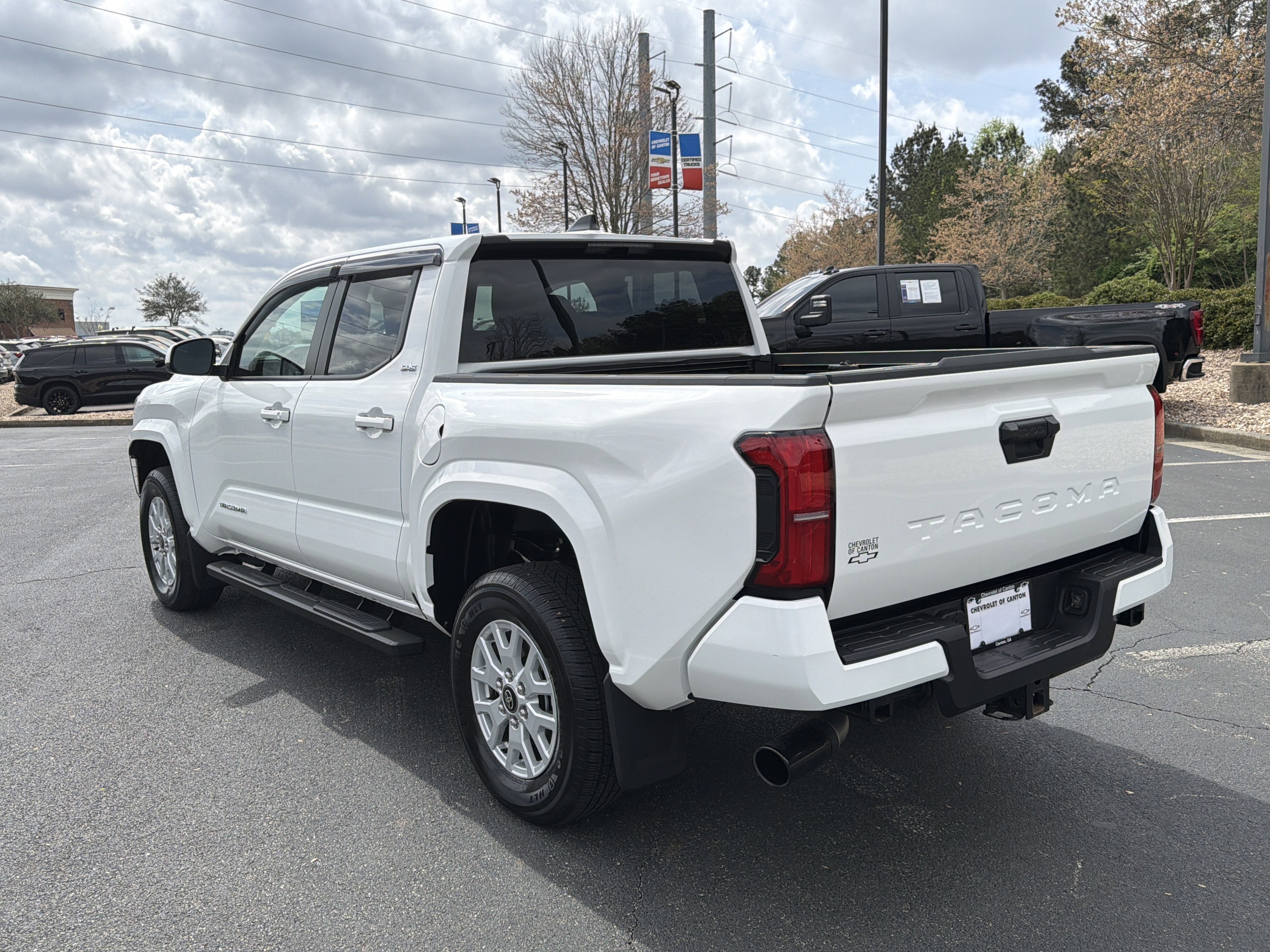 2025 Toyota Tacoma 2WD SR5