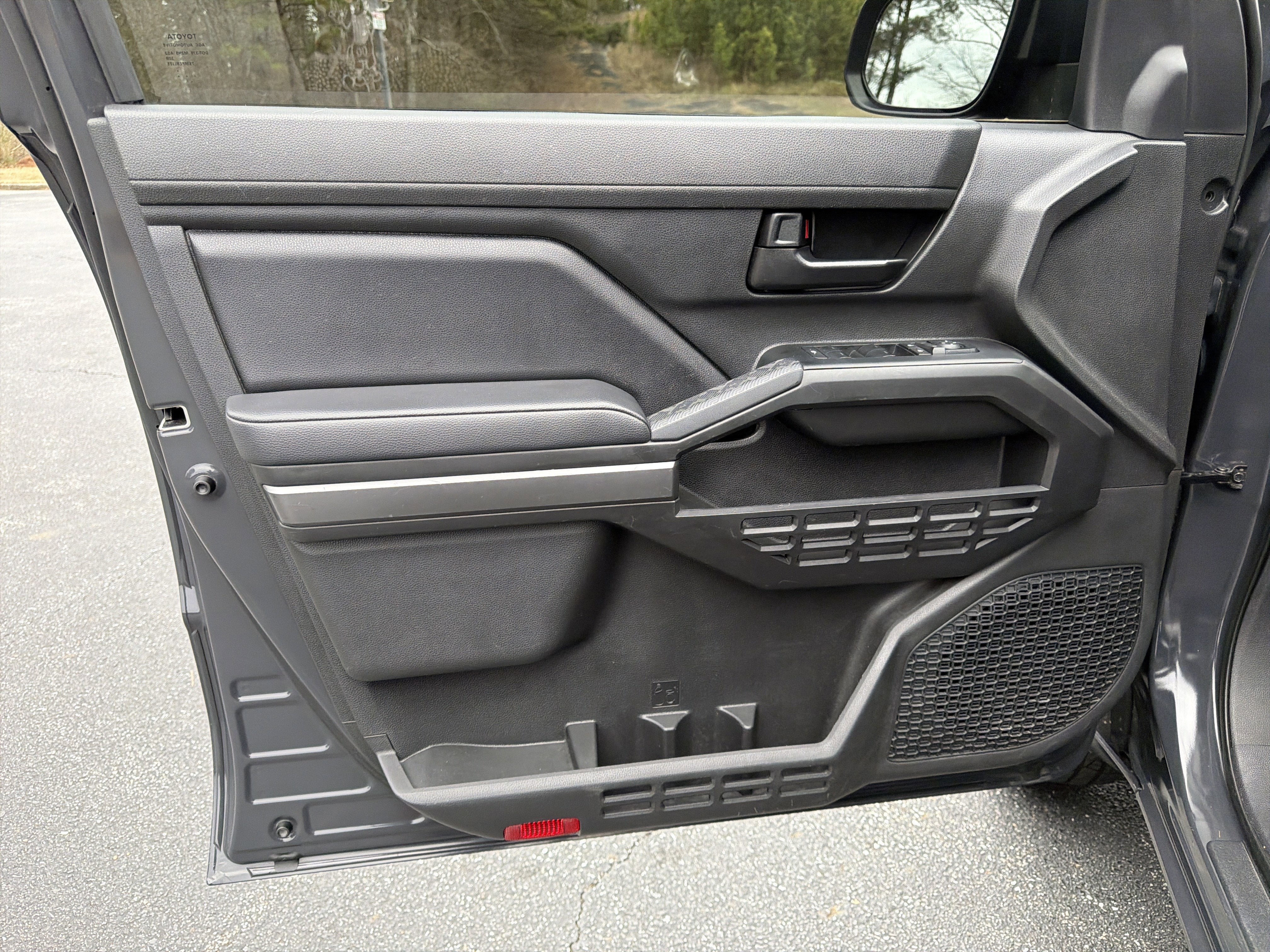 2024 Toyota Tacoma 2WD SR5