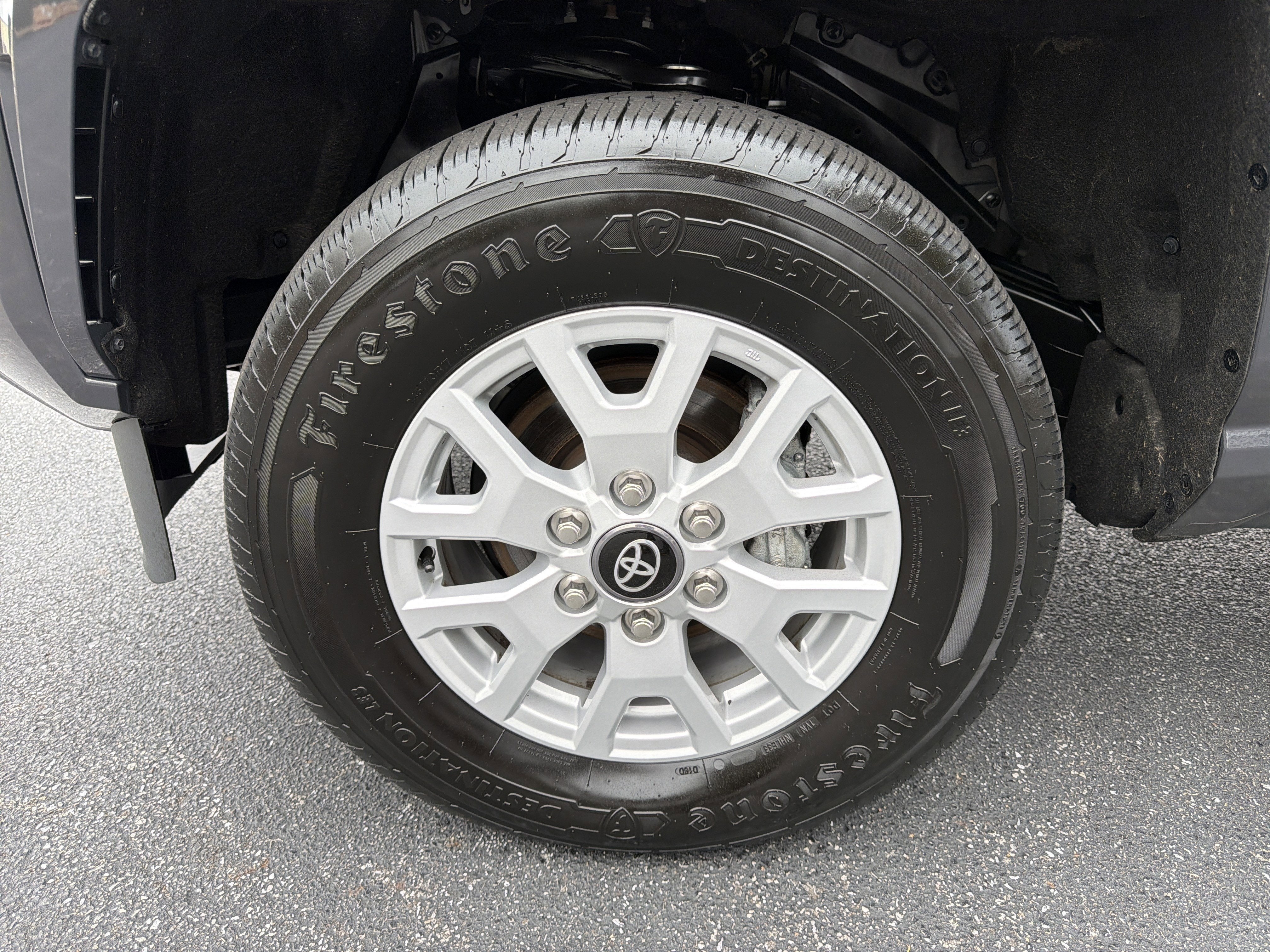 2024 Toyota Tacoma 2WD SR5