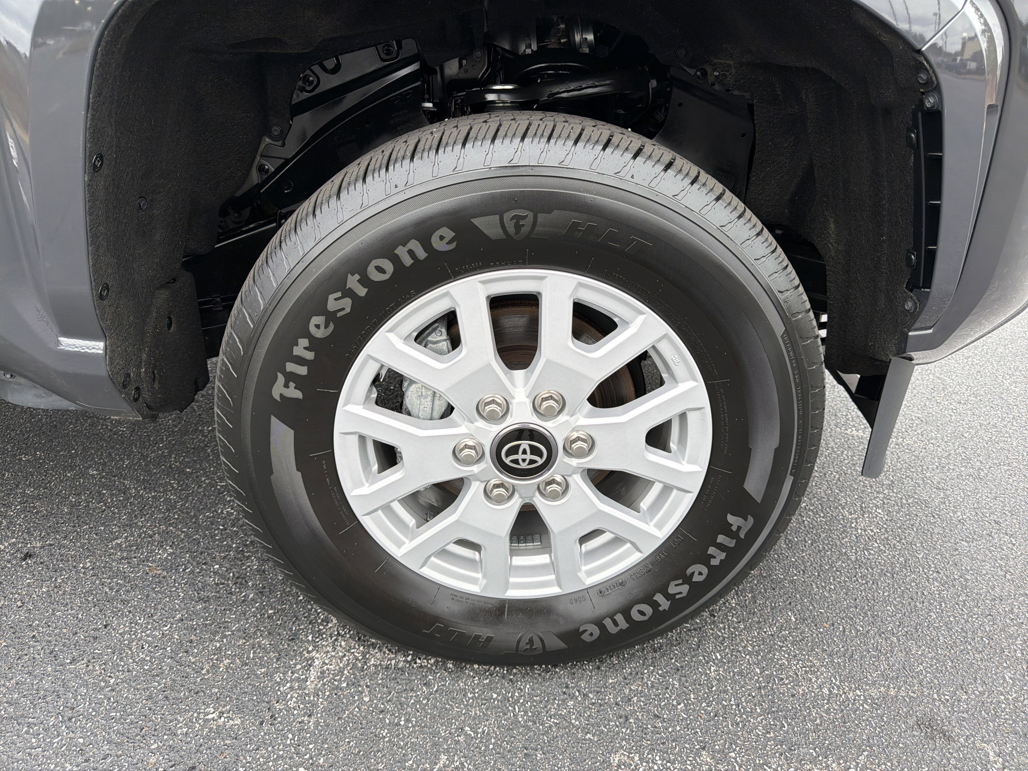 2024 Toyota Tacoma 2WD SR5