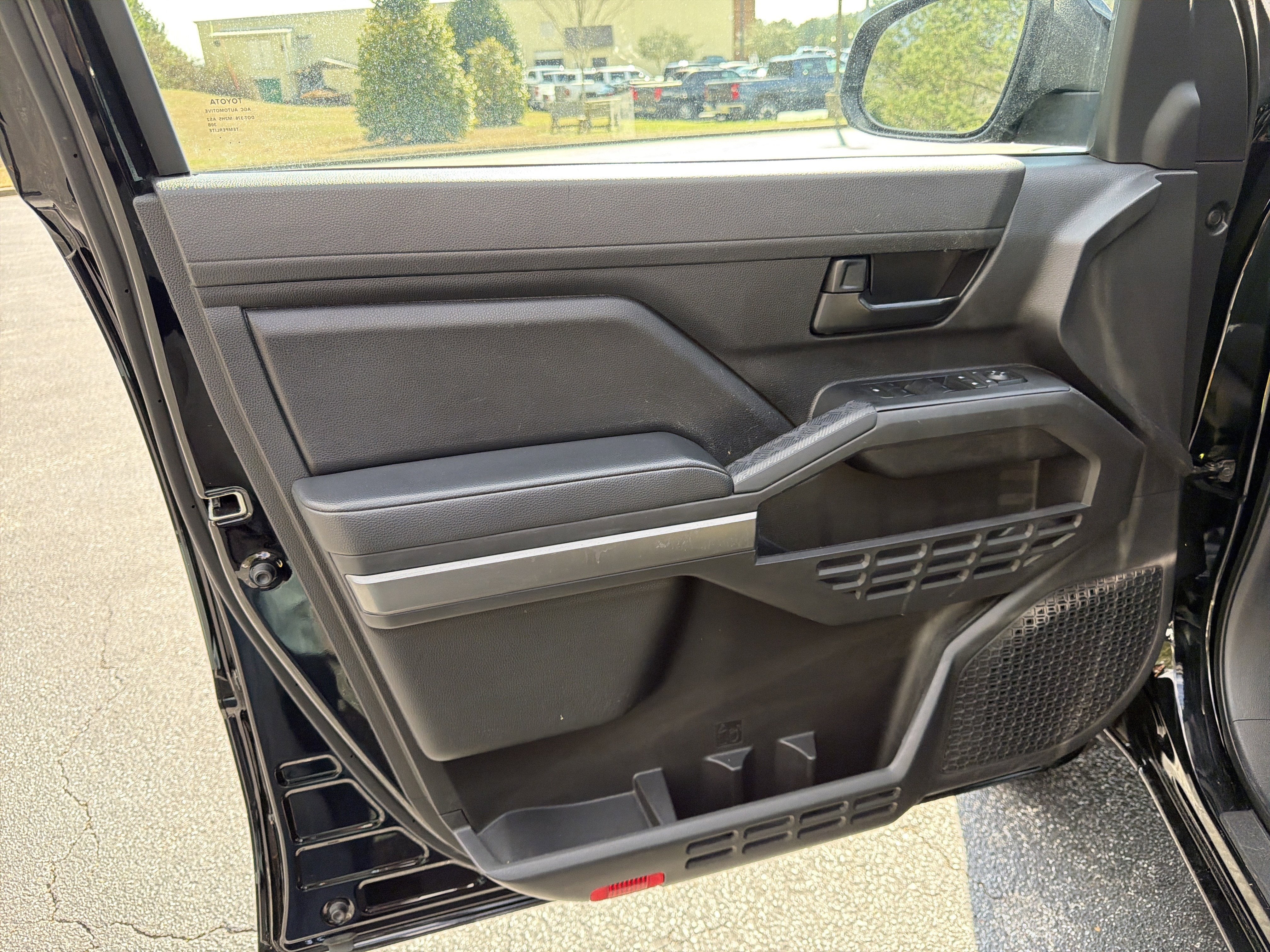 2024 Toyota Tacoma 2WD SR5