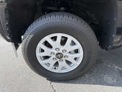 2024 Toyota Tacoma 2WD SR5
