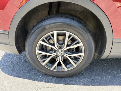 2019 Volkswagen Tiguan SE