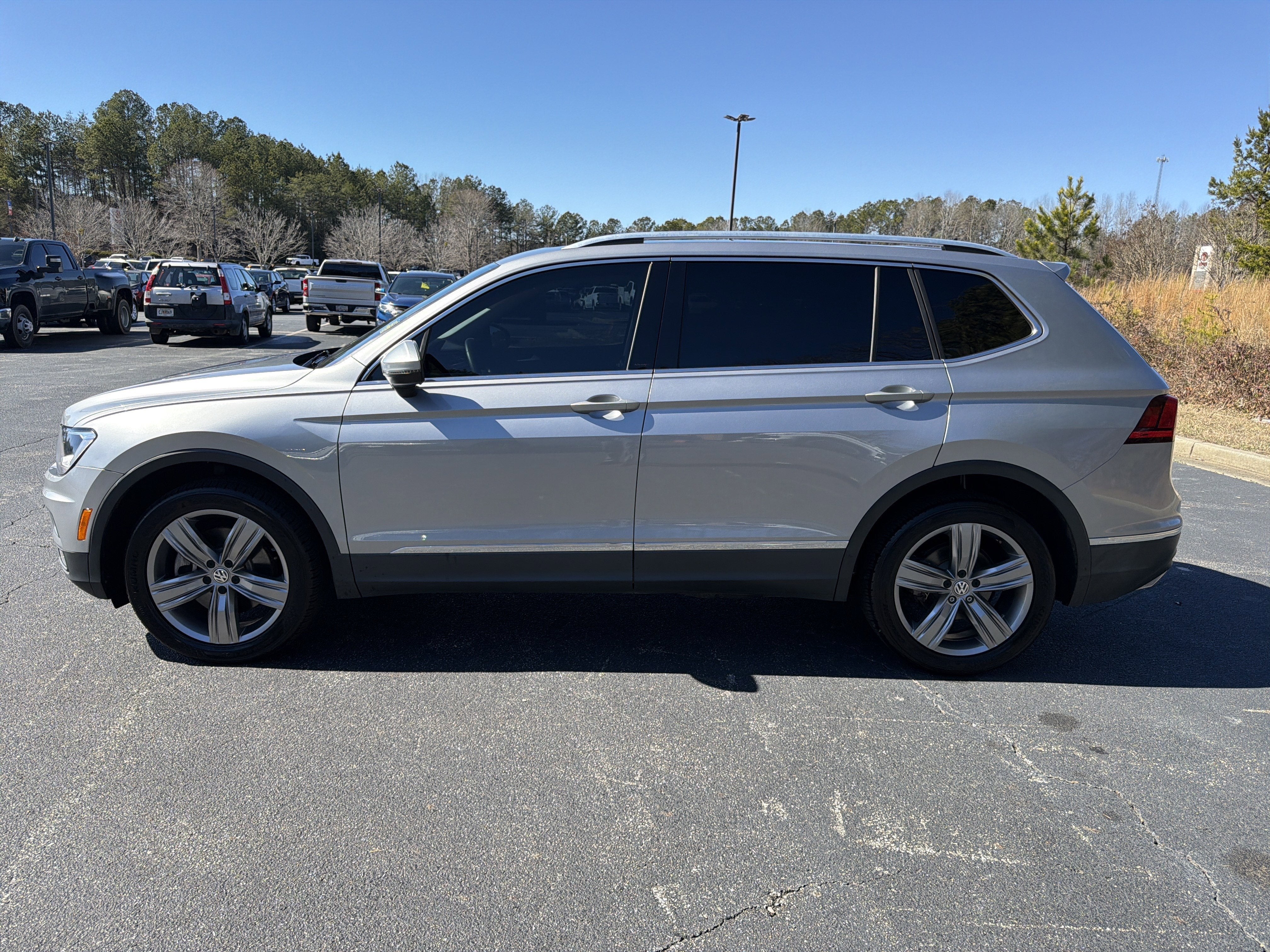2021 Volkswagen Tiguan SE