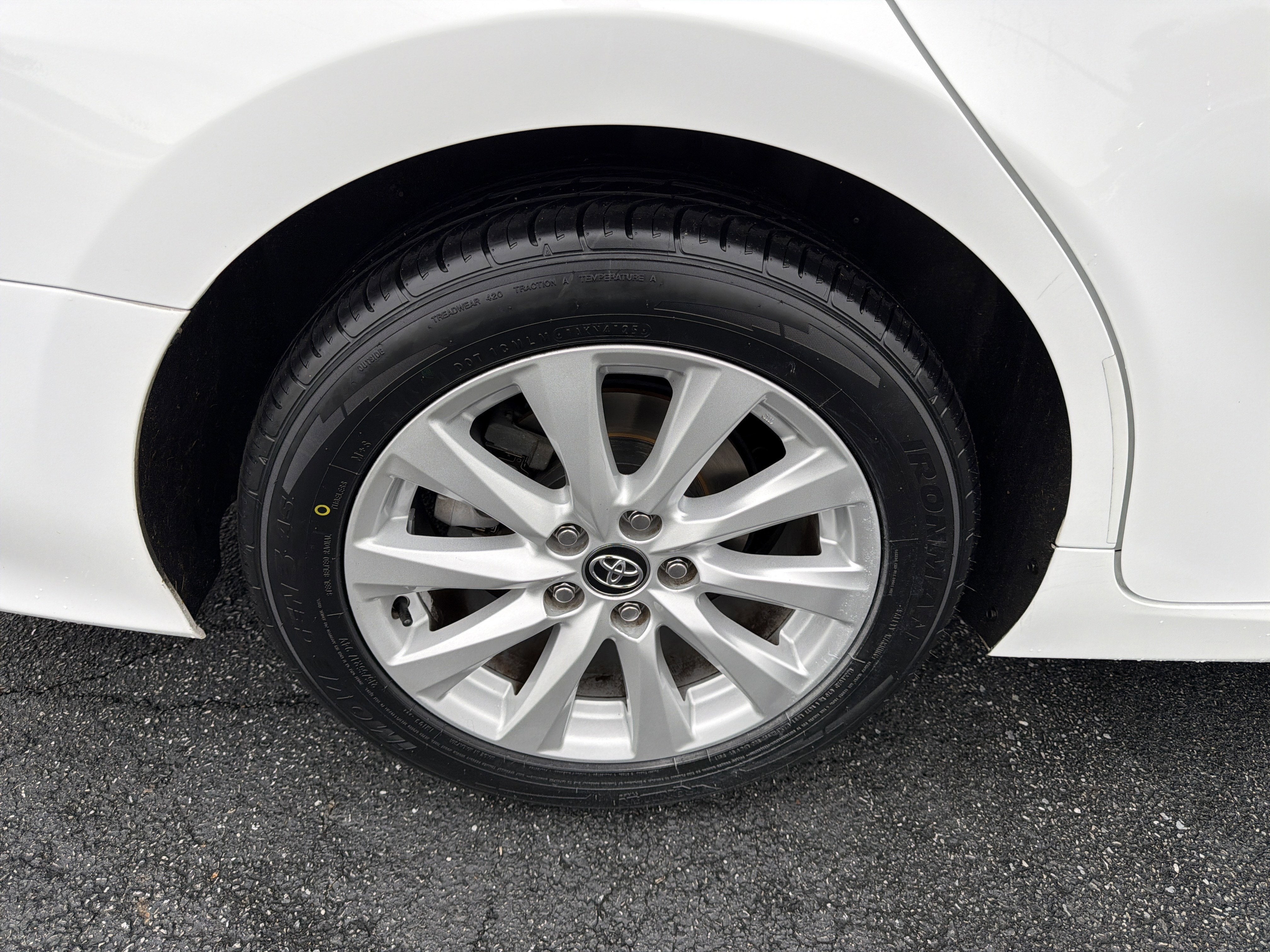 2020 Toyota Camry LE