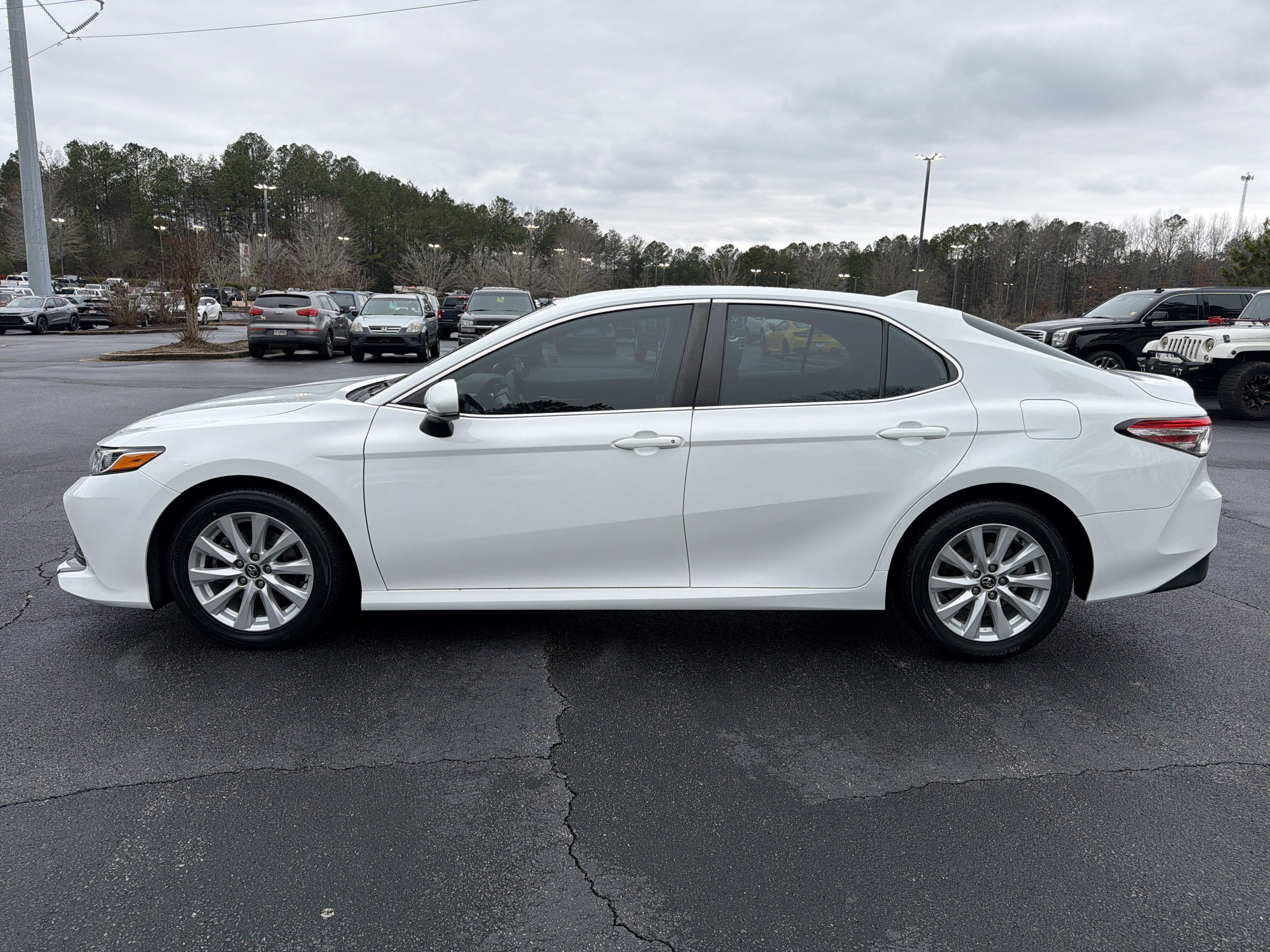 2020 Toyota Camry LE