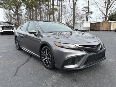 2024 Toyota Camry SE