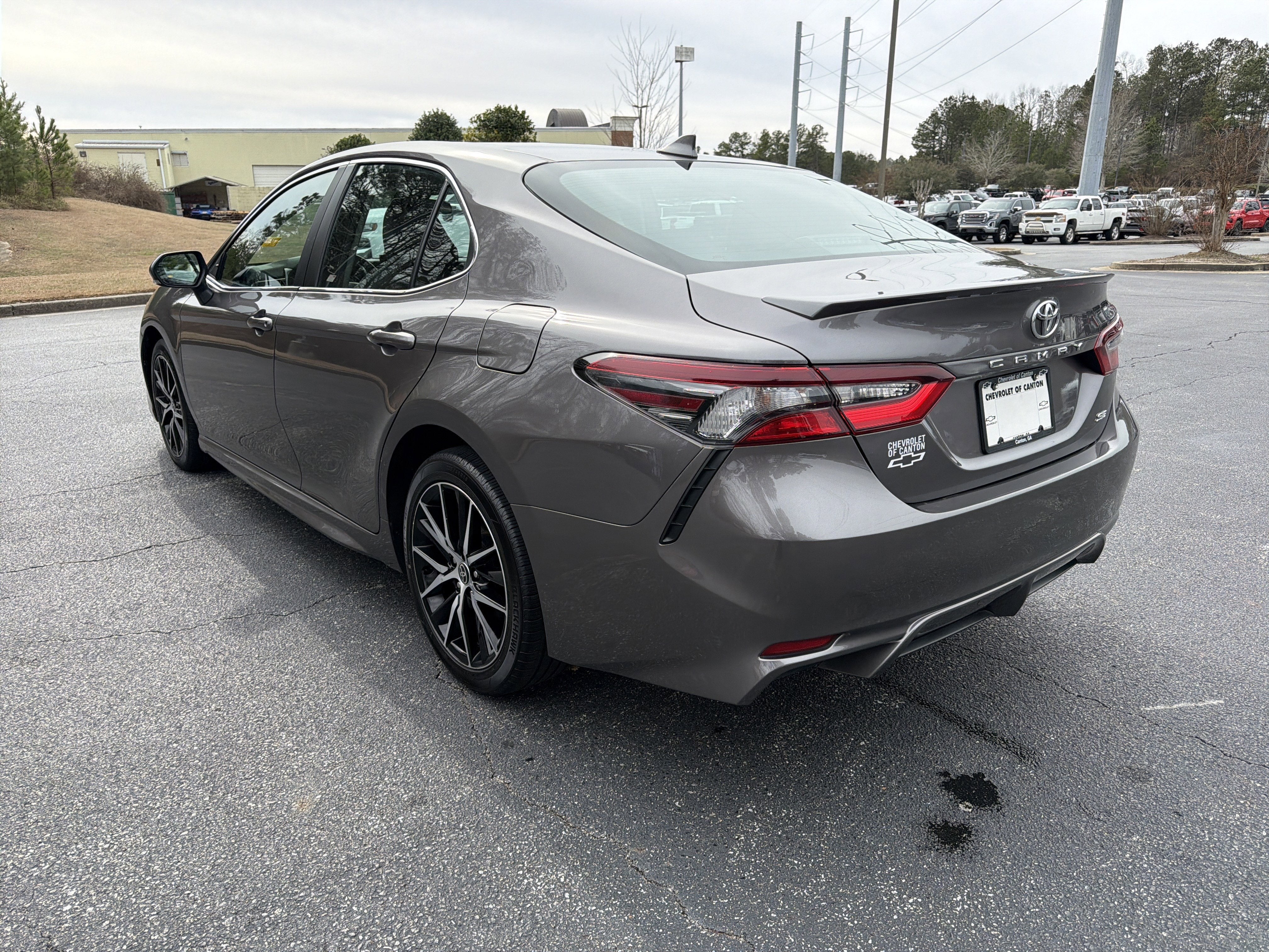 2024 Toyota Camry SE