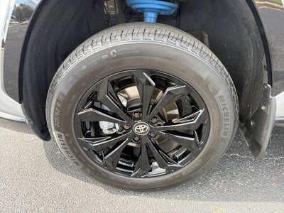 2024 Toyota RAV4 Hybrid SE