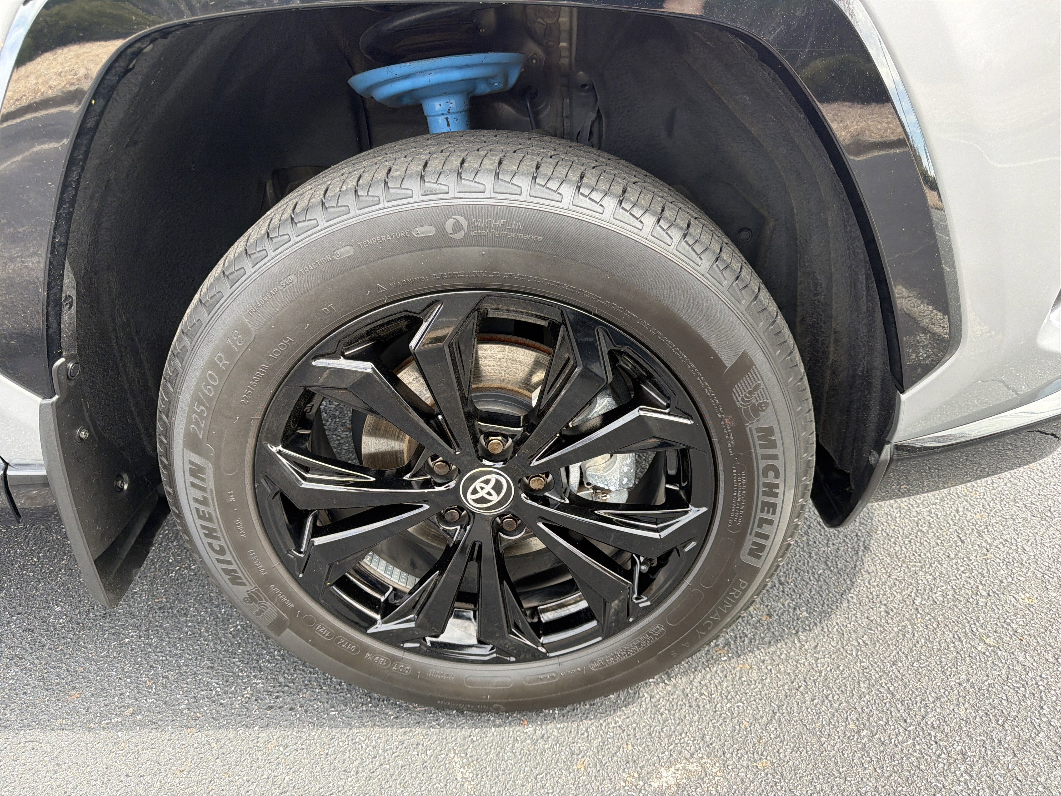 2024 Toyota RAV4 Hybrid SE