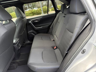 2024 Toyota RAV4 Hybrid SE