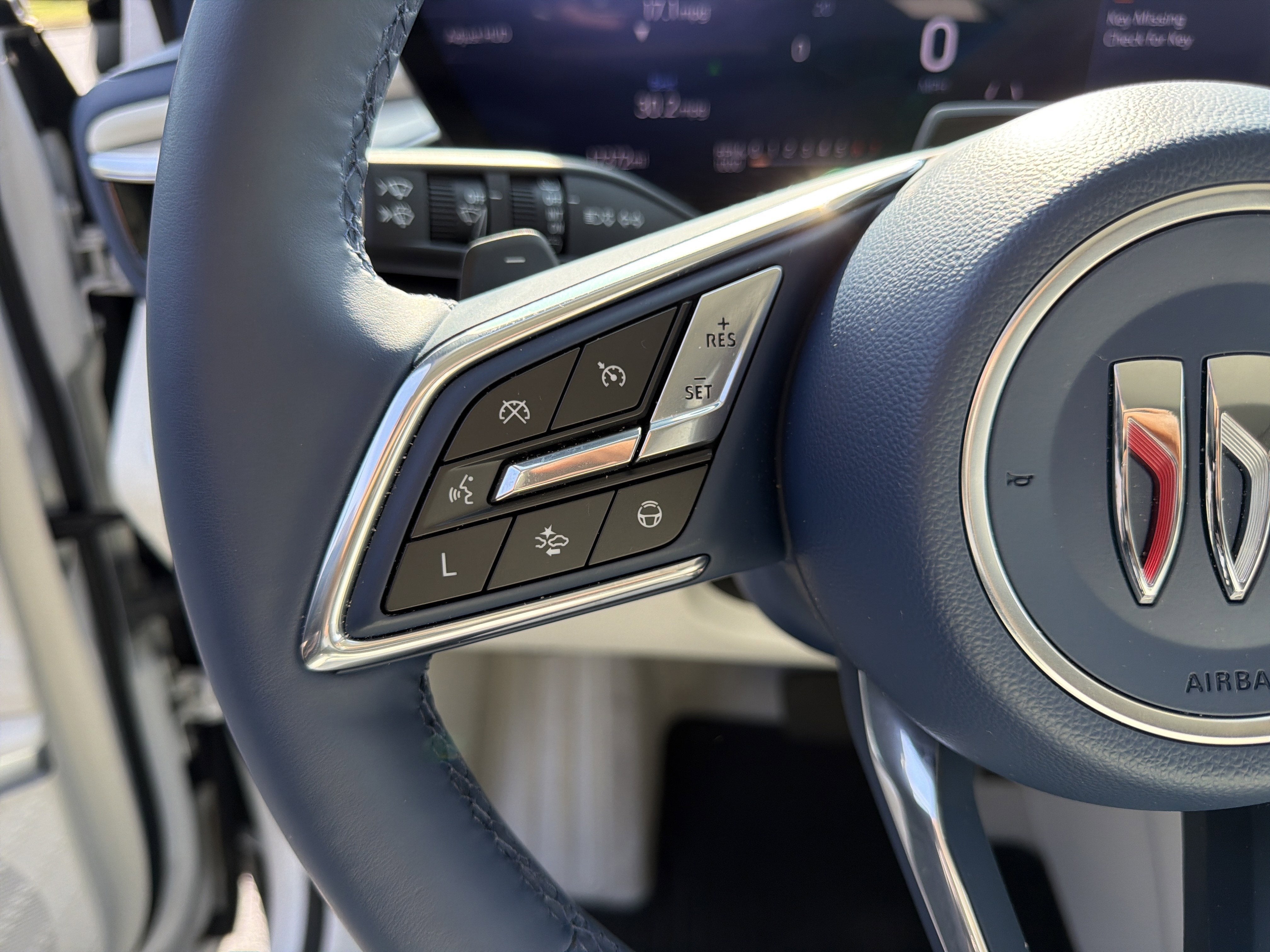 2025 Buick Enclave Avenir