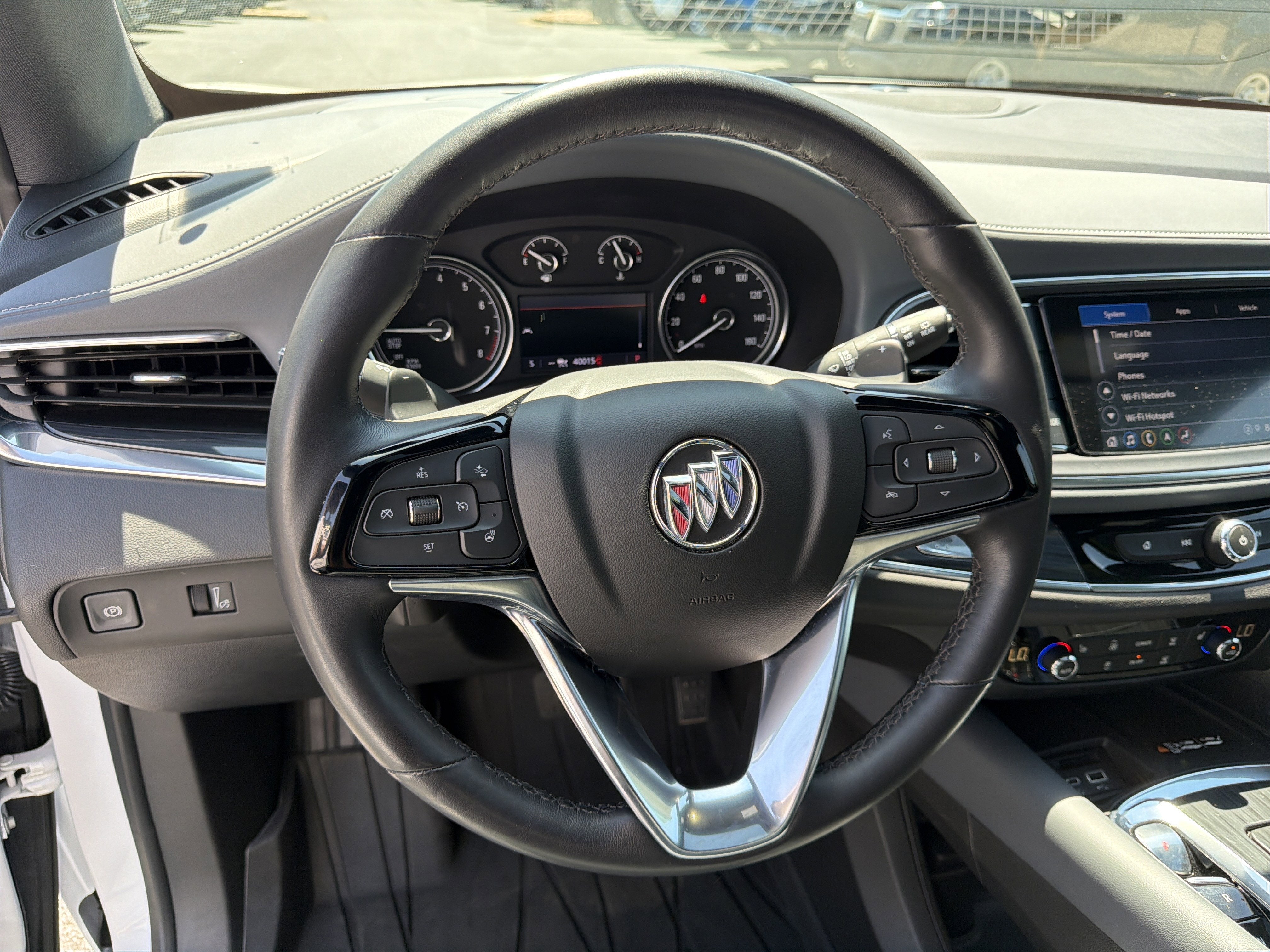 2023 Buick Enclave Essence