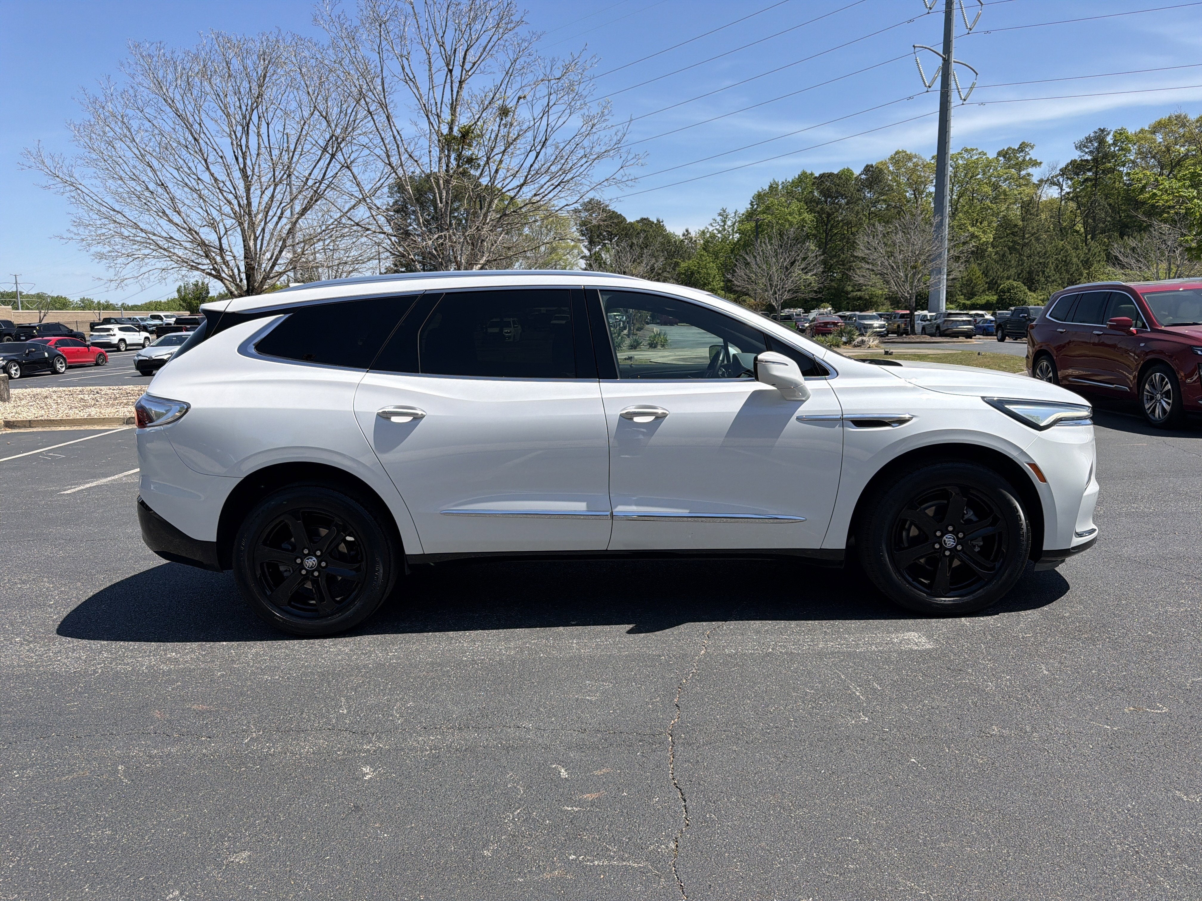 2023 Buick Enclave Essence